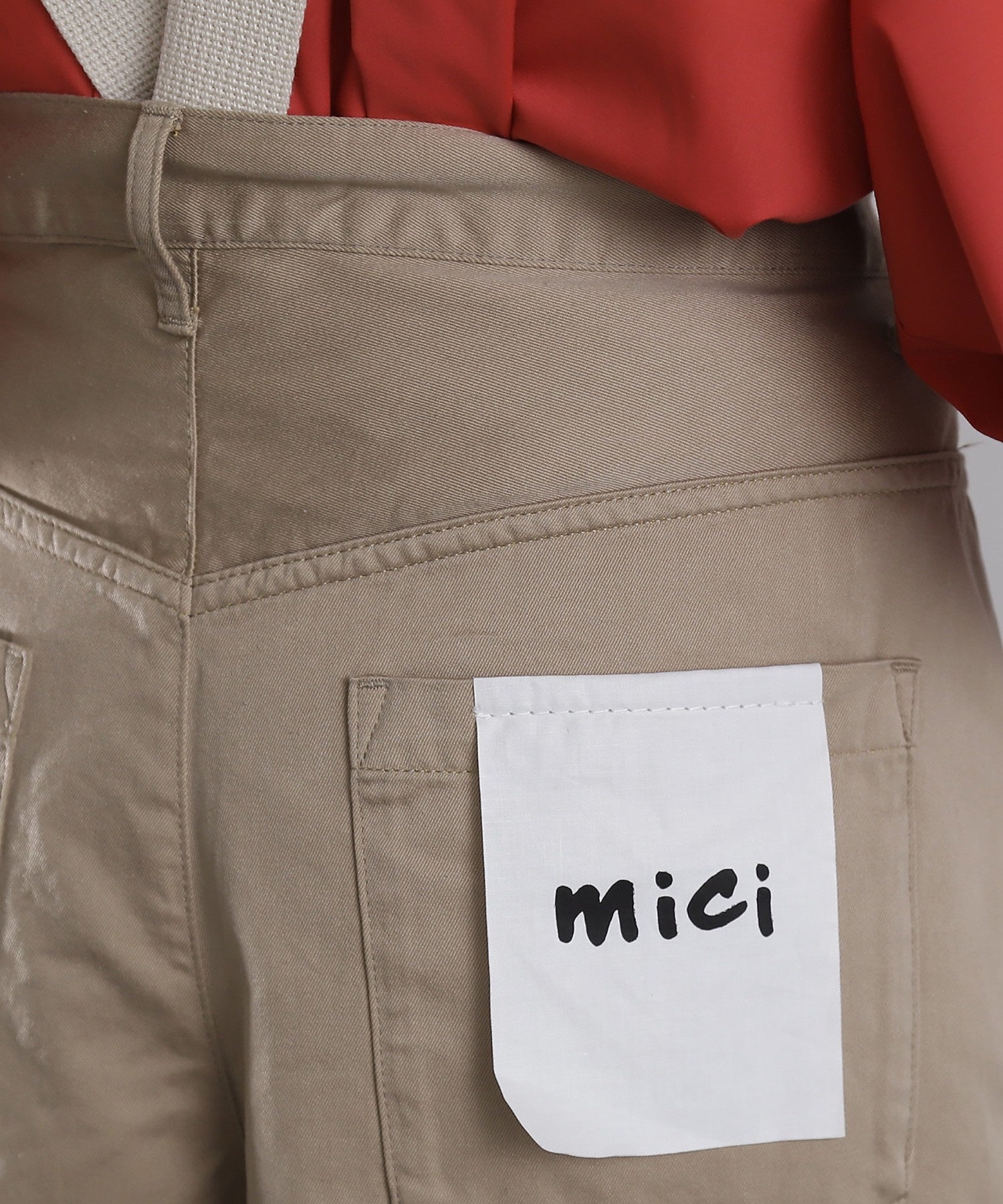 サスペンダータックワイドパンツ