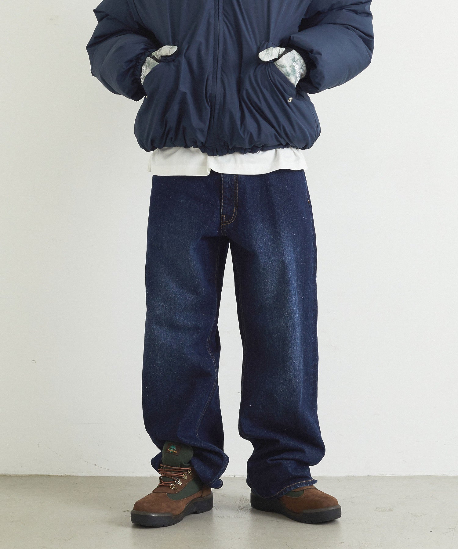 MODEL身長：170cm / 着用サイズ：Lサイズ