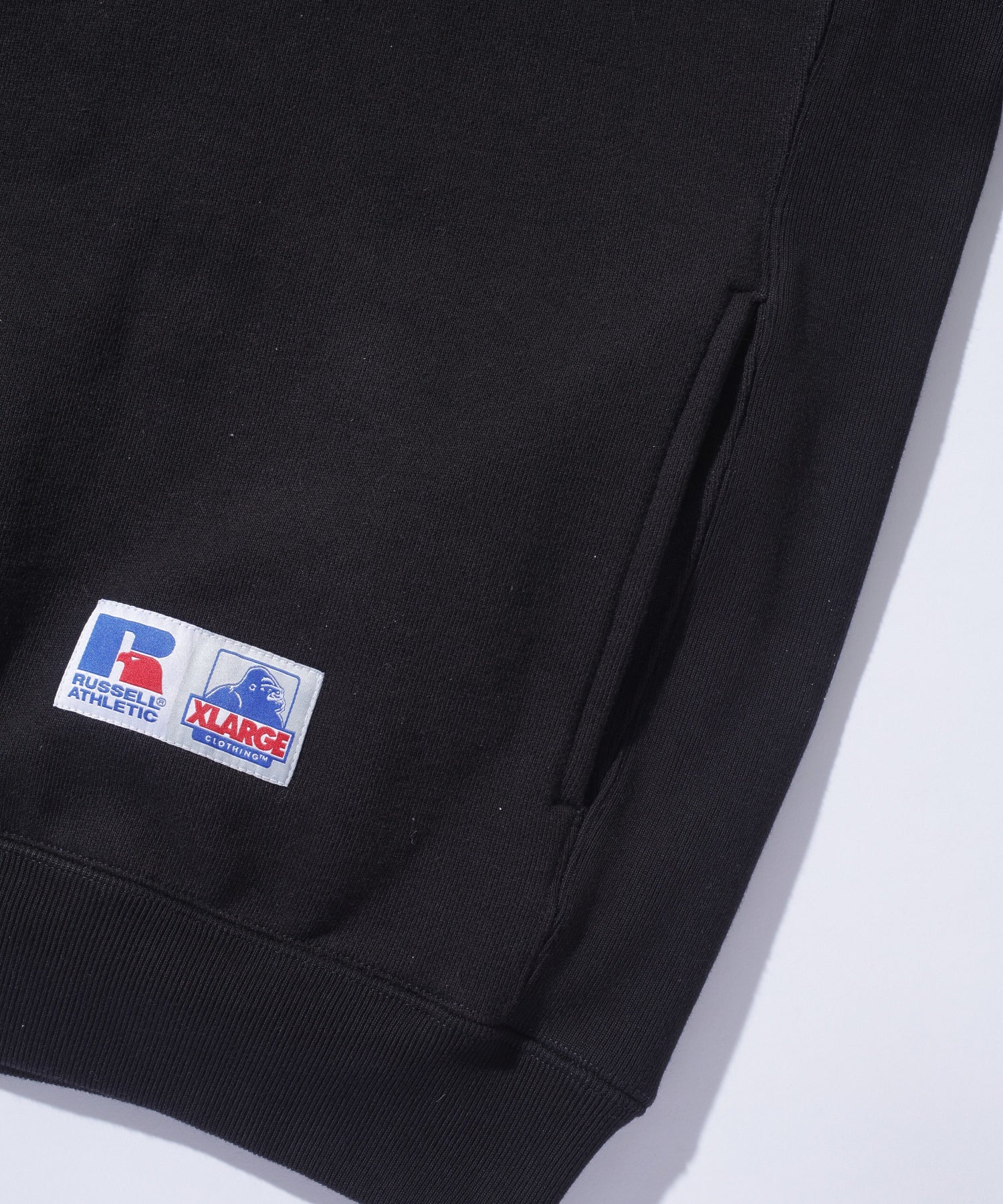 XLARGE×RUSSELL ATHLETIC PULLOVER HOODED SWEATSHIRT