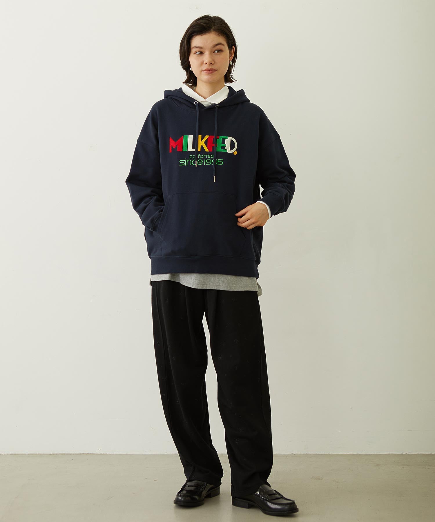 RETRO LOGO FELT PATCH SWEAT HOODIE