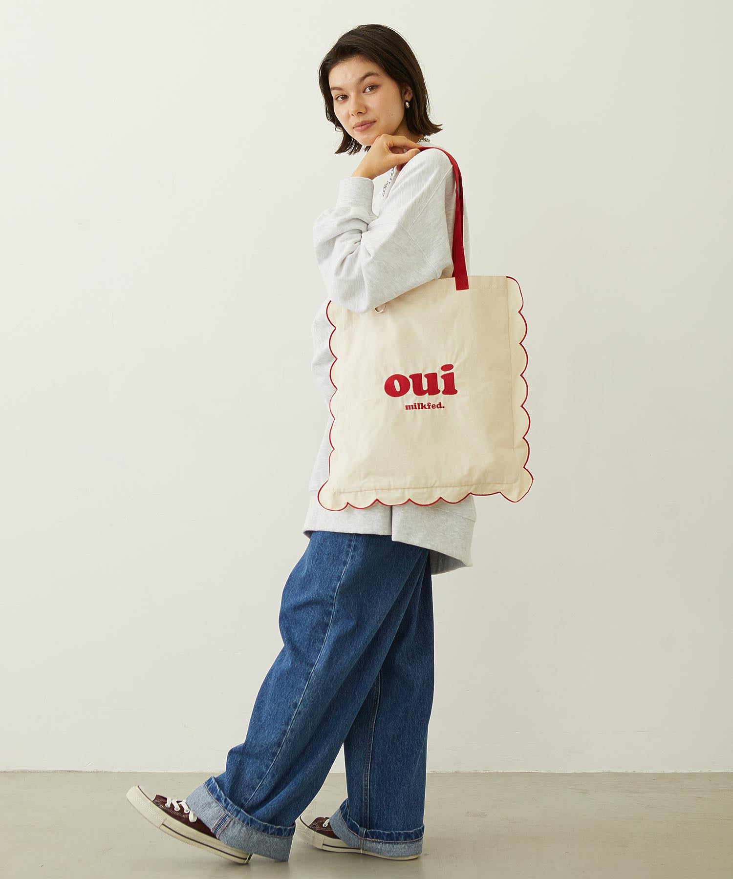 RUFFLE TOTE BAG