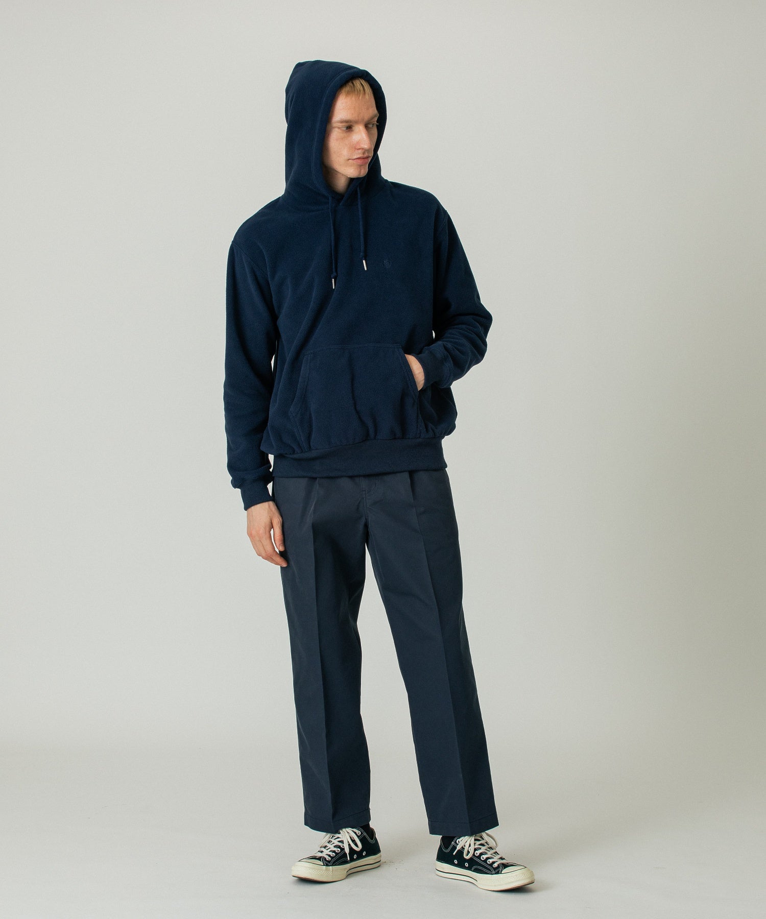 FLEECE SWEATSHIRT