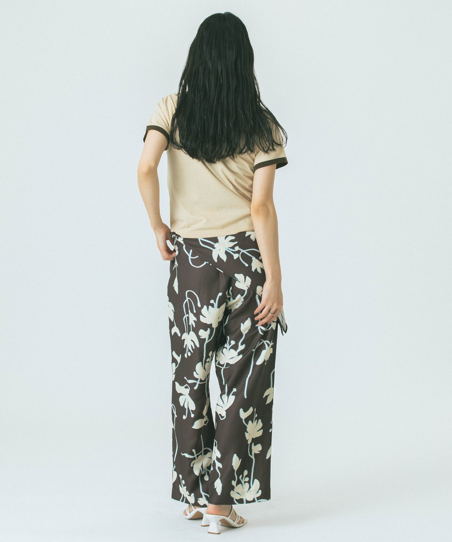 FLOWER PRINT PANTS