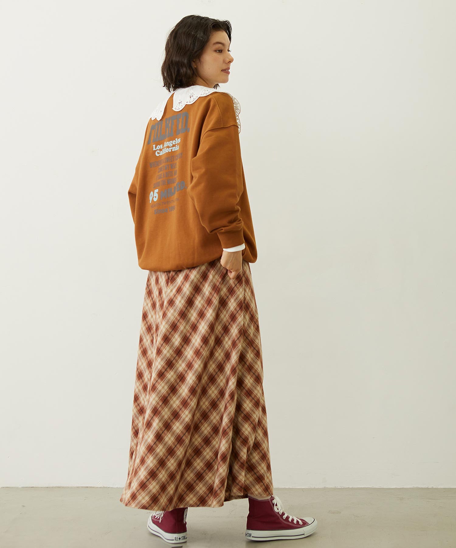 CIRCLE LOGO SWEAT TOP