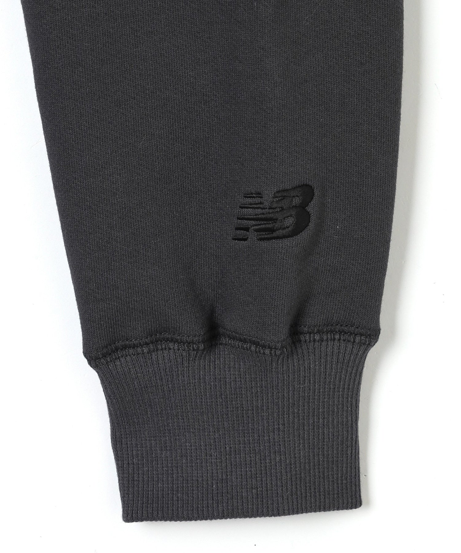 NEW BALANCE/ニューバランス/NB Grey Regular fit crew neck MT61H143