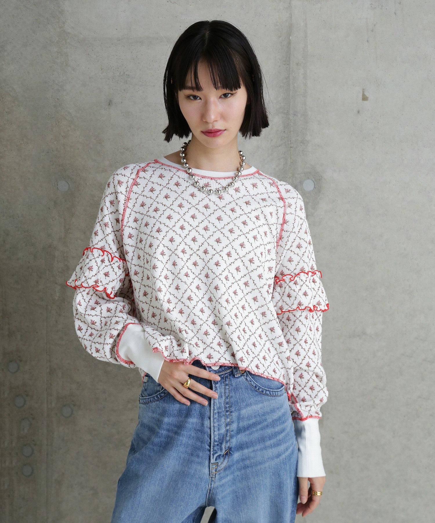 mag.by c/フラワーサーマルトップス