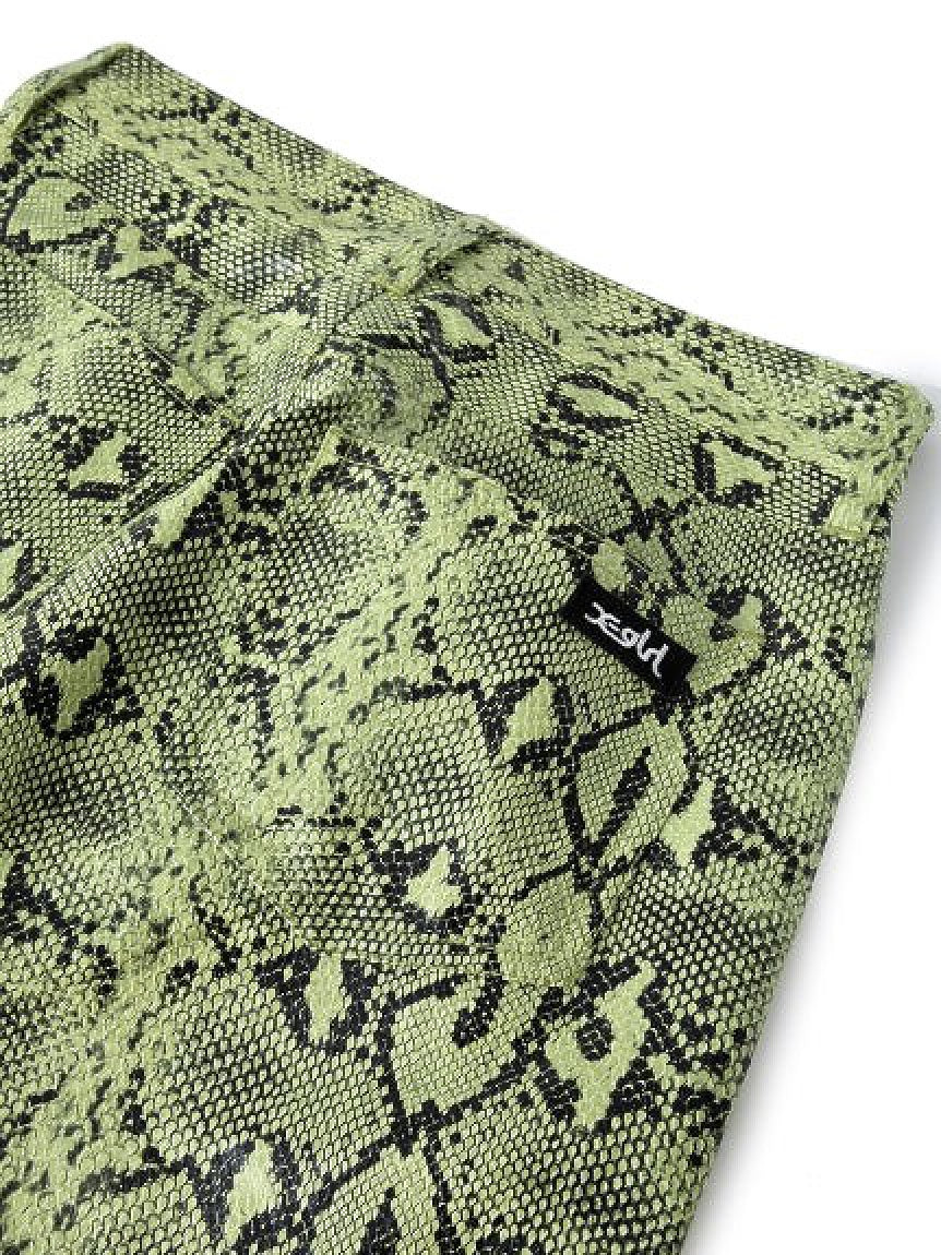 SNAKE PATTERN FLARE PANTS X-girl