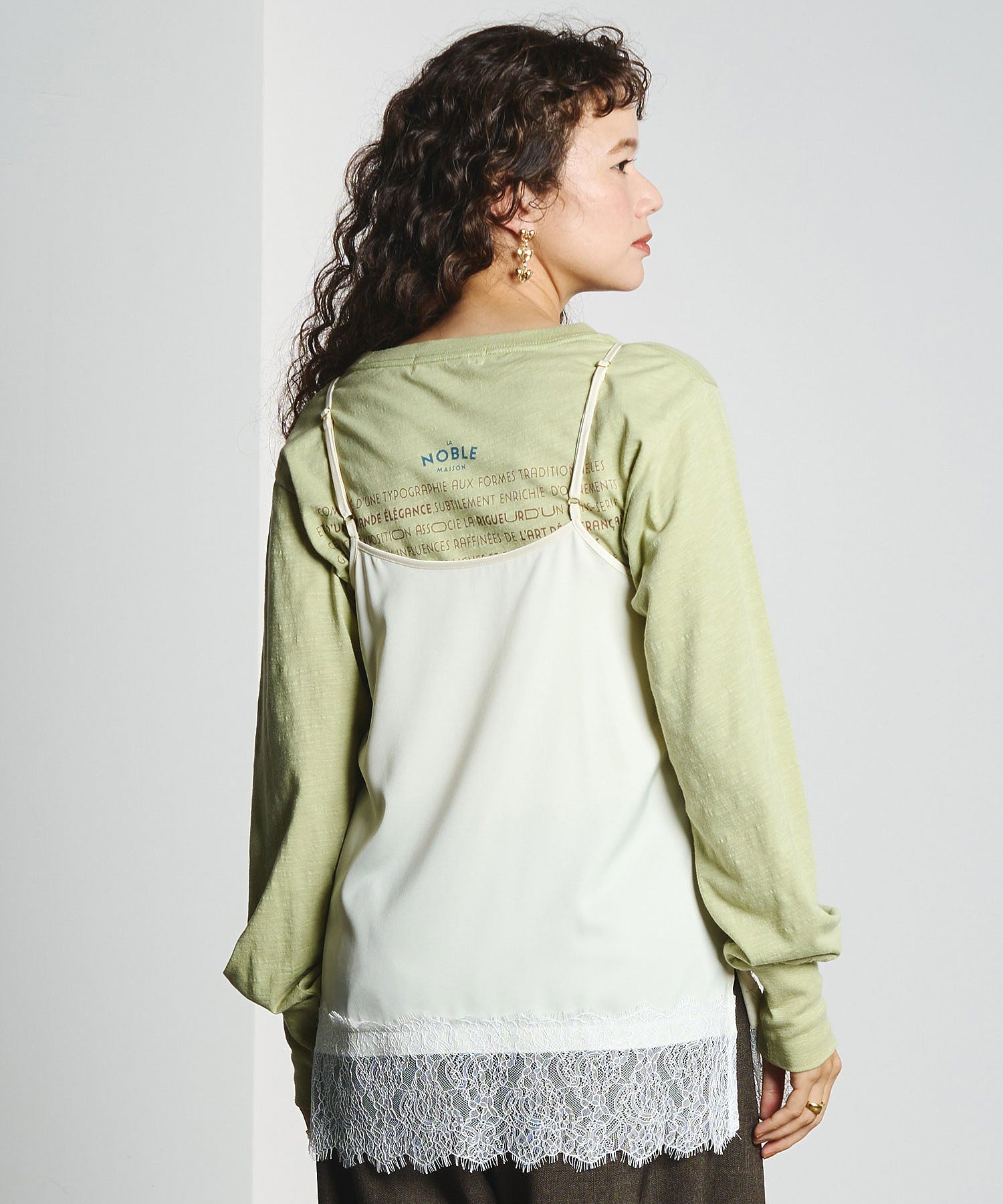 mag.by c/LOGO L/S TEE