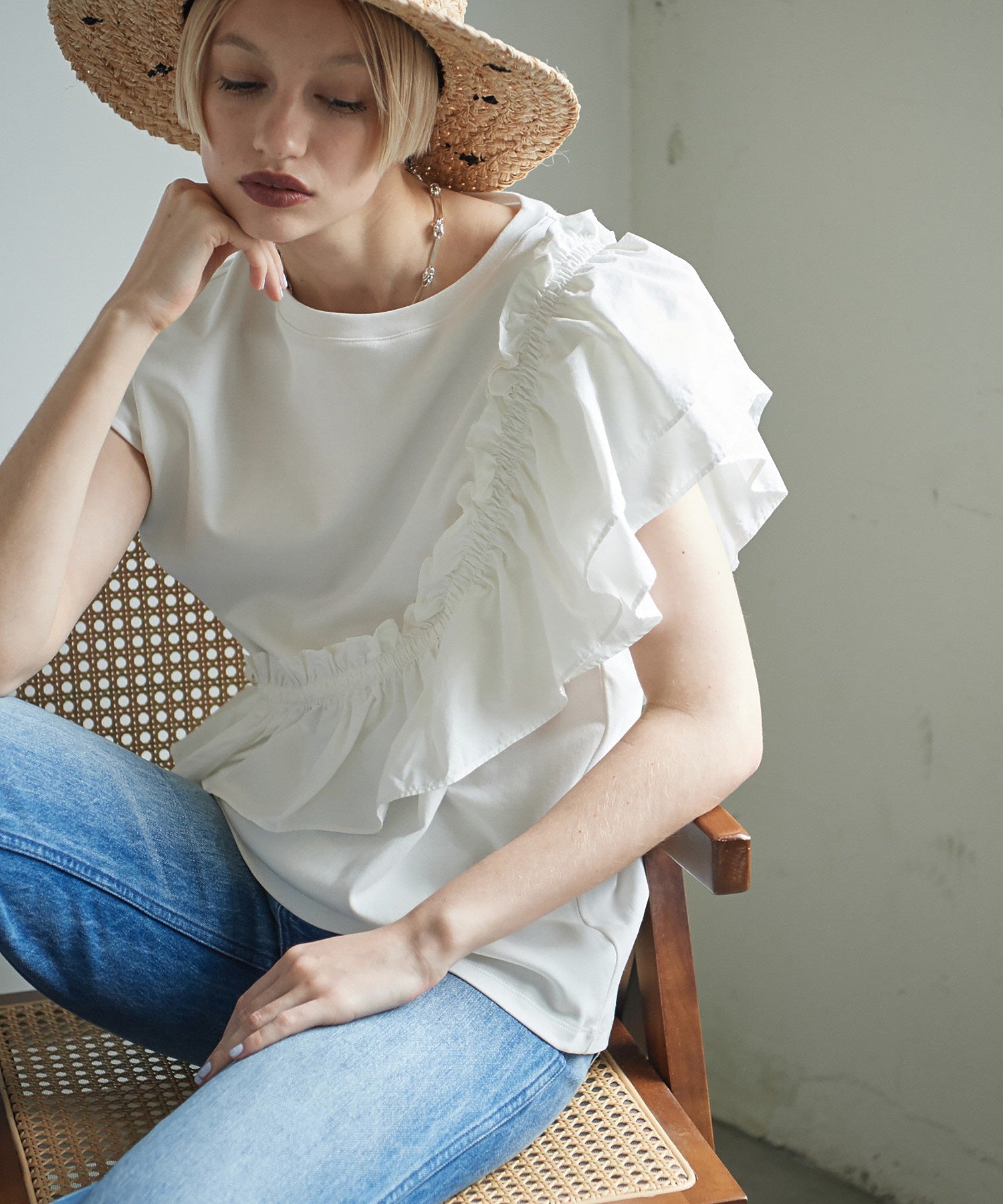 2WAYフリルドッキングカットソー