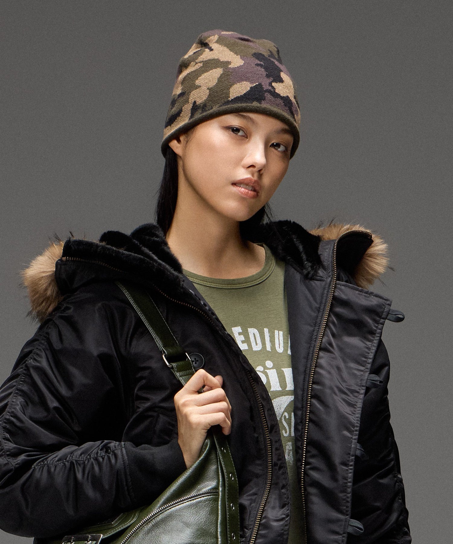 X-GIRL LOGO REVERSIBLE JACQUARD BEANIE