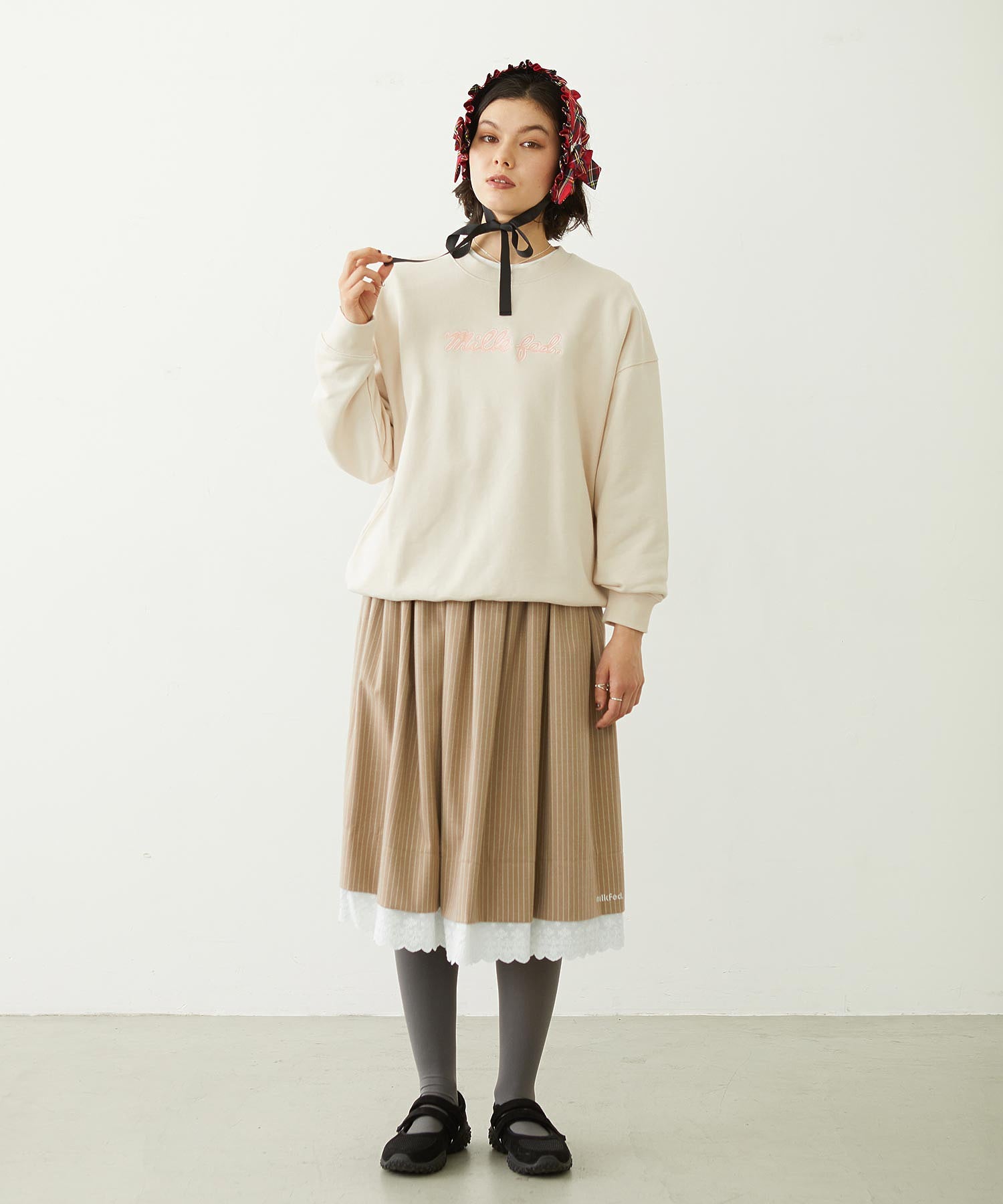 ICING LOGO SAGARA WIDE CREW SWEAT TOP
