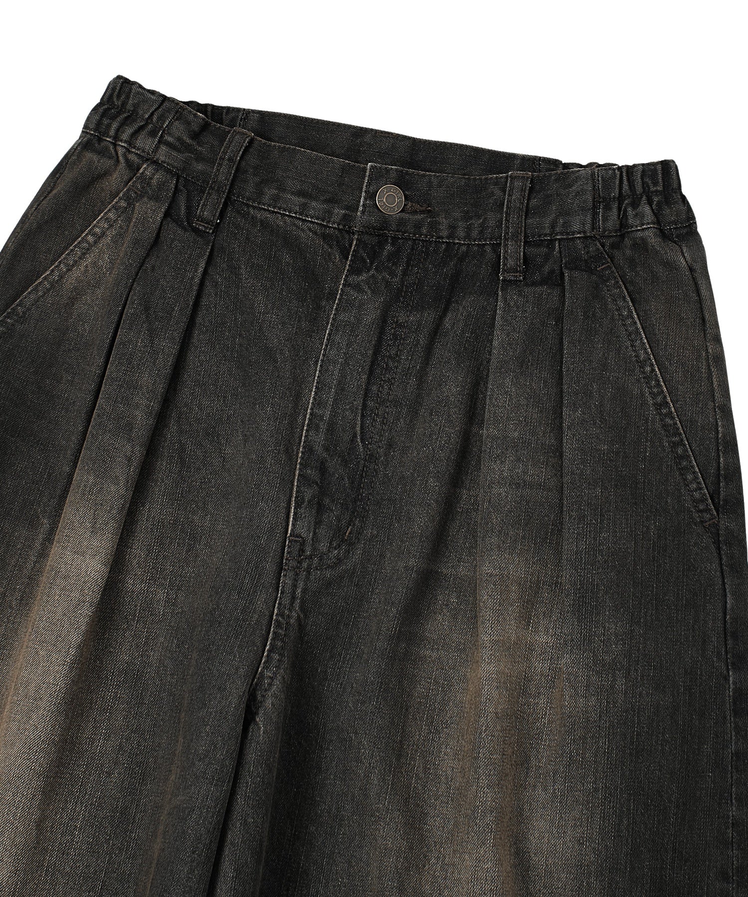 TUCK WIDE LEG DENIM PANTS