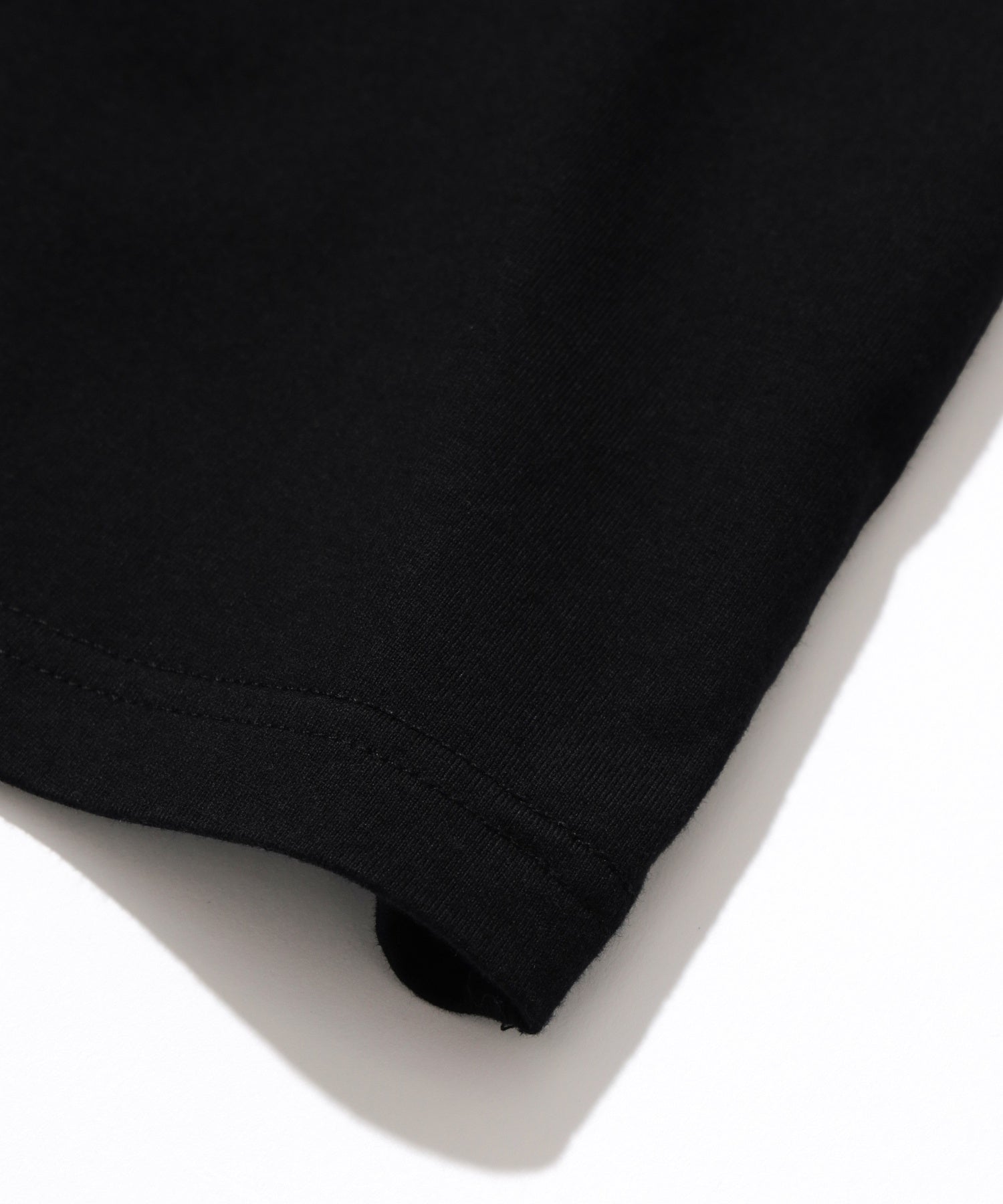 THORNY S/S TEE
