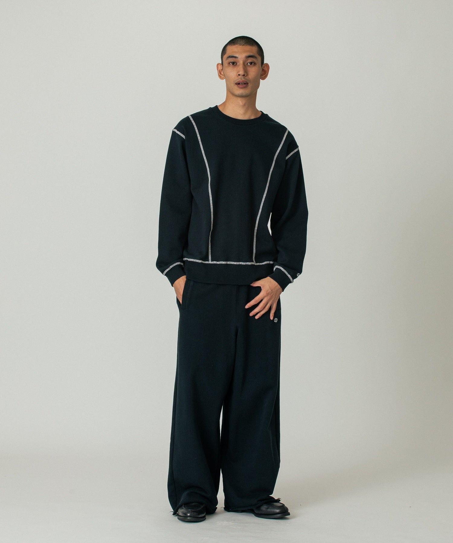 WIDE SWEAT PANTS