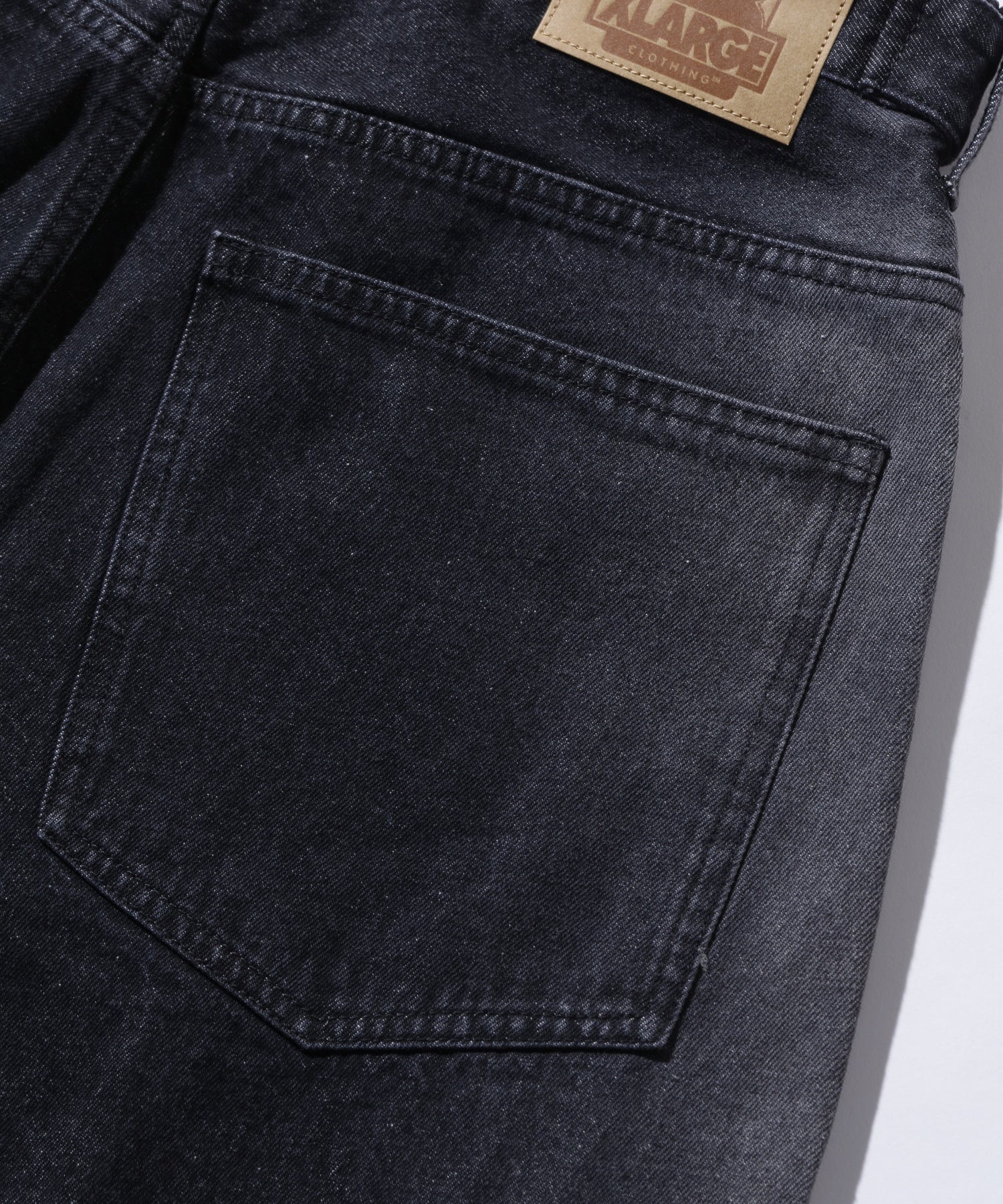SIDE FADED BAGGY DENIM PANTS