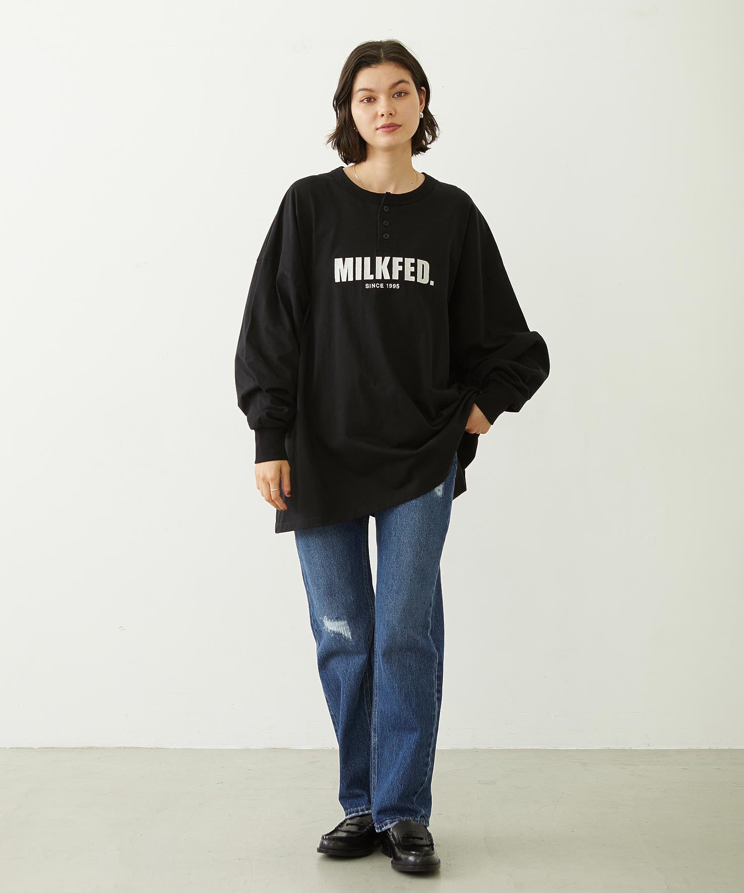 HENLEY NECK BIG L/S TOP