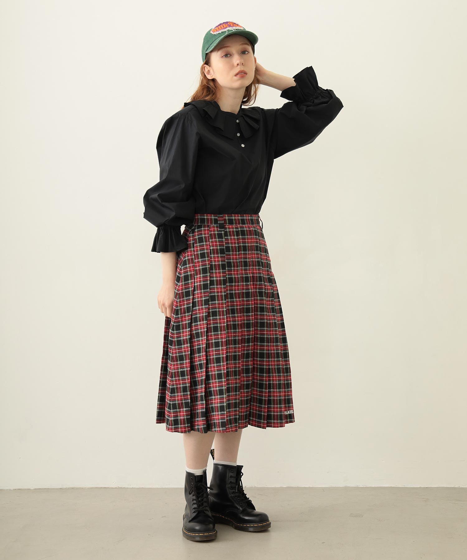 FRAYED LOGO PATCH CAP