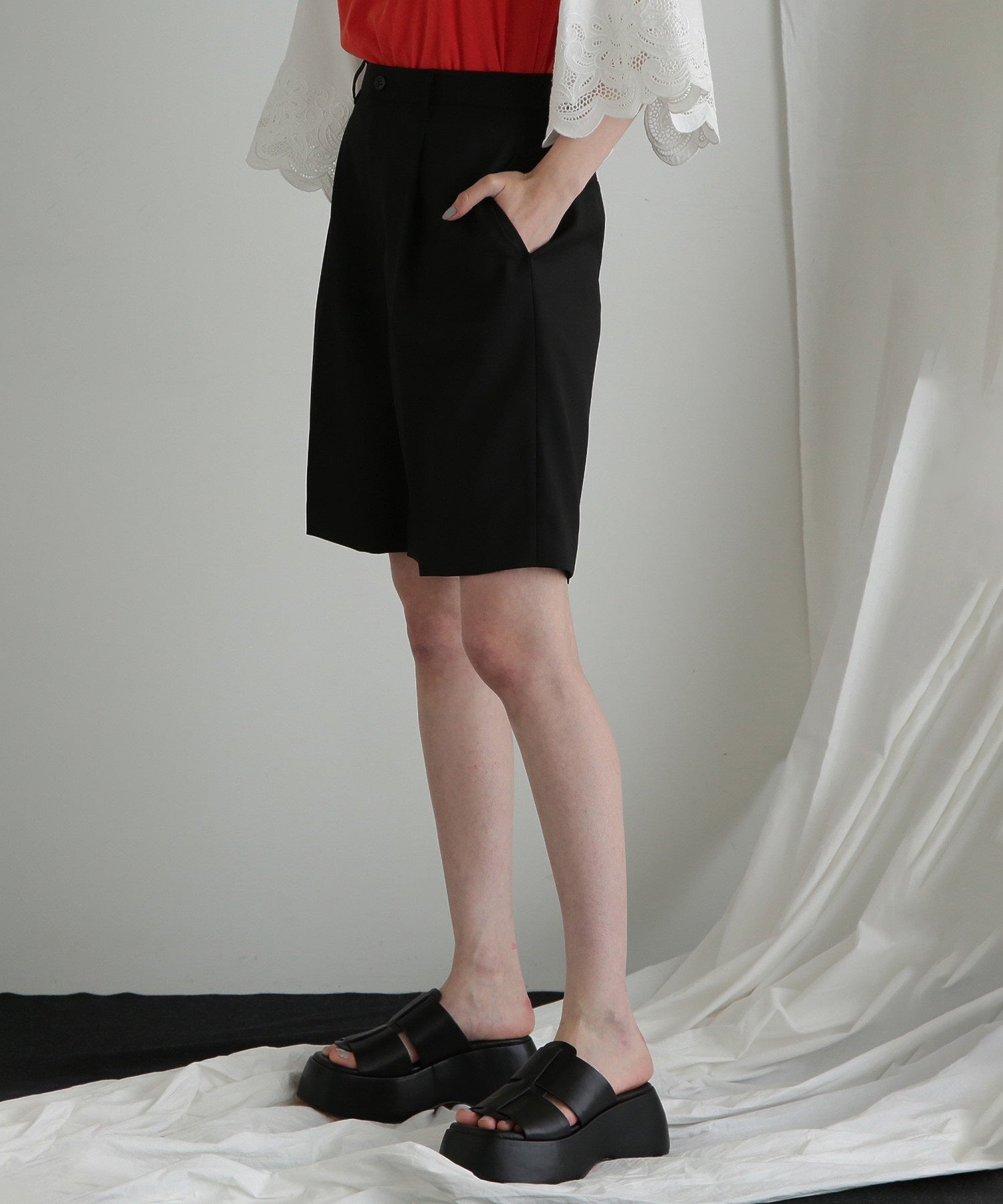 ショートパンツ