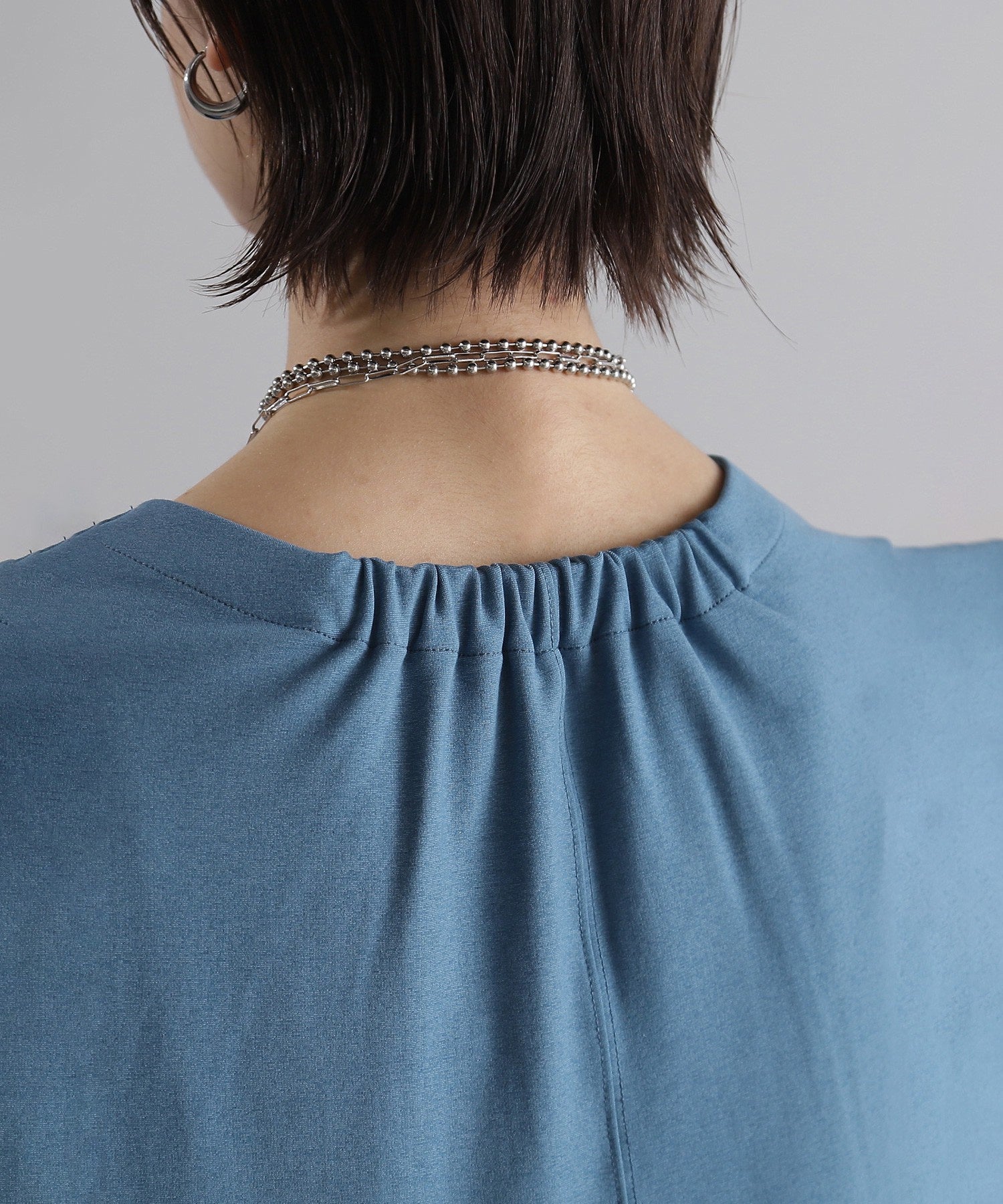 ボックスシルエットカットソー