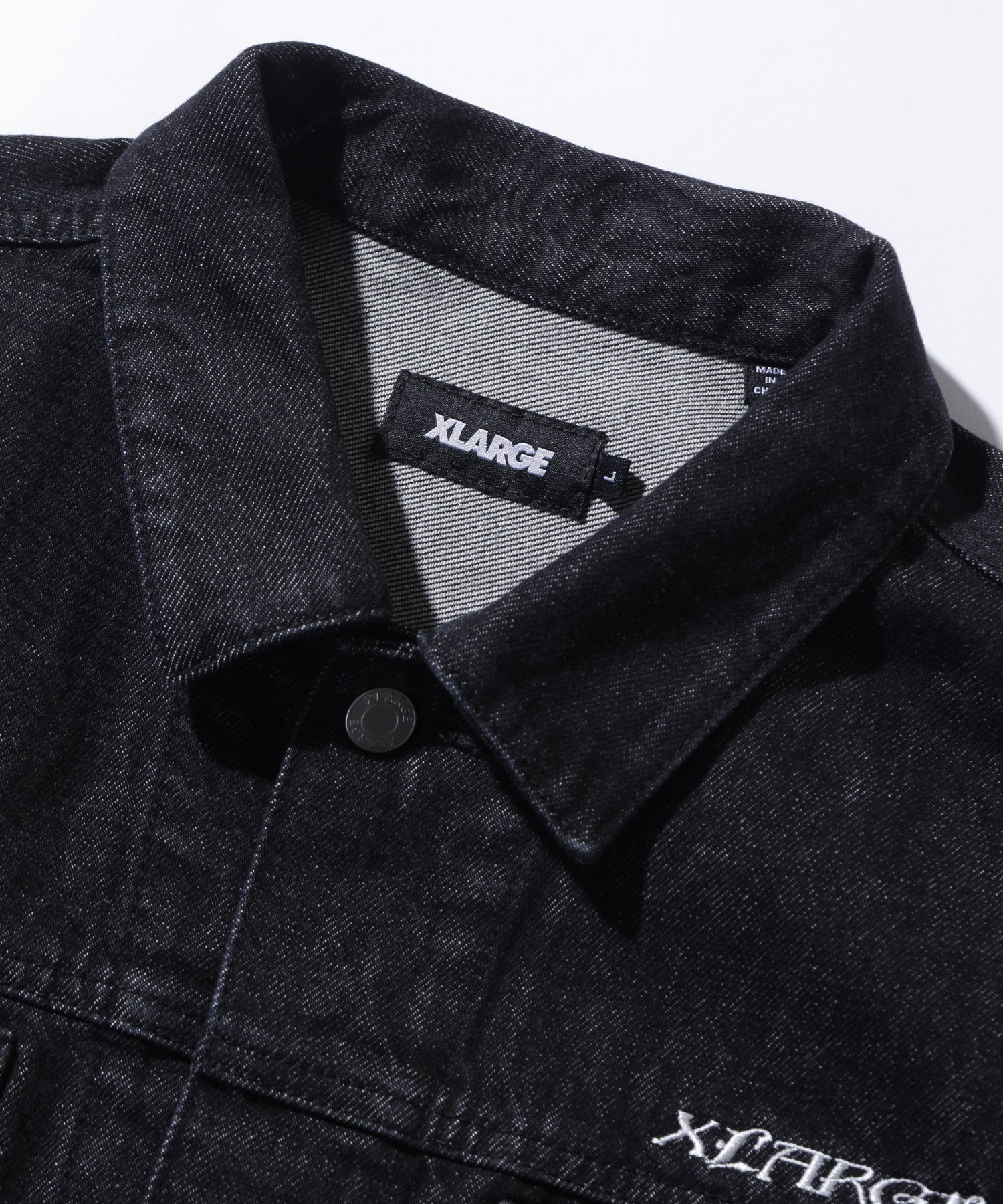 EMB DENIM JACKET