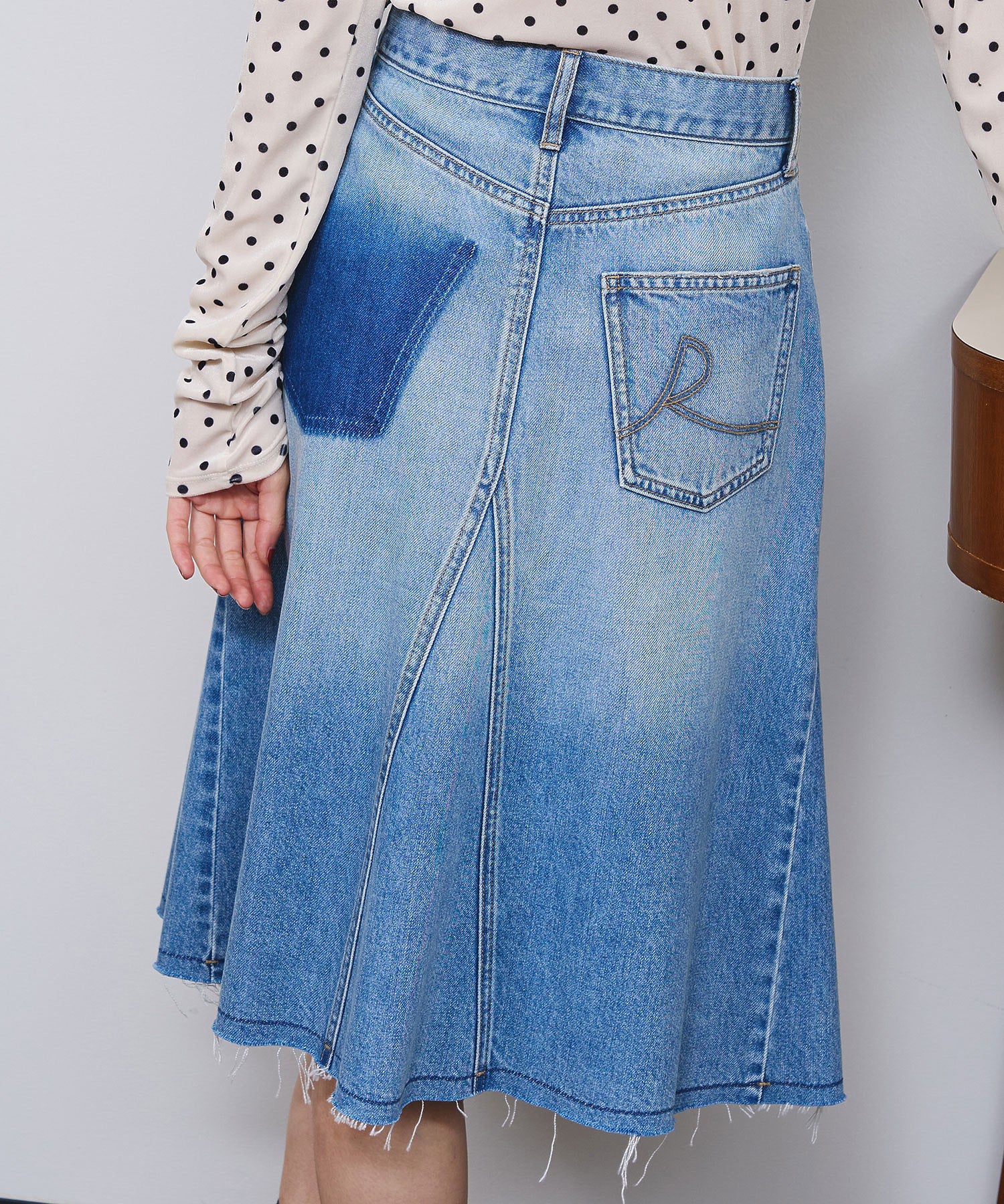PANEL DENIM MINI SKIRT
