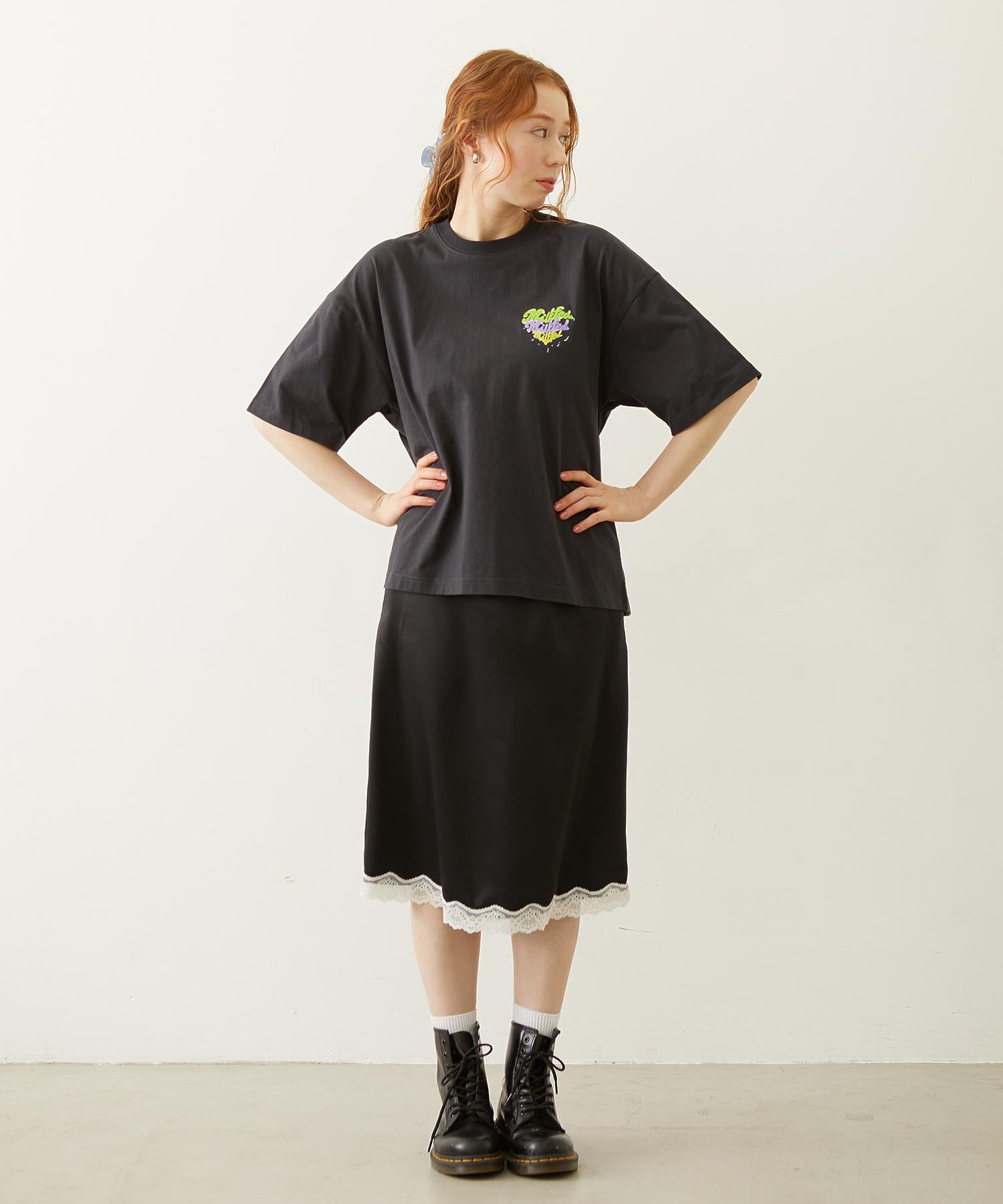 MELTY GLITTER HEART WIDE S/S TEE