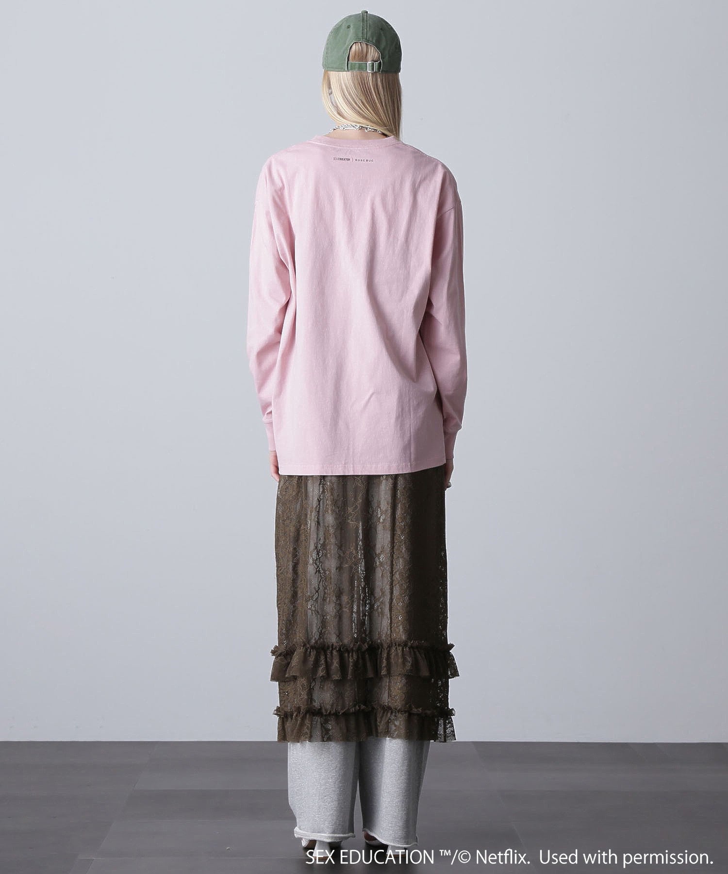 Netflix Series ‘SEX EDUCATION’ × ROSE BUD/MAEVE BOX LOGO TEE