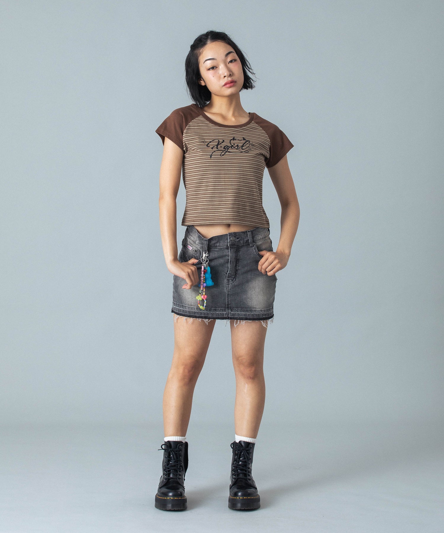BUTTERFLY POCKET DENIM MINI SKIRT