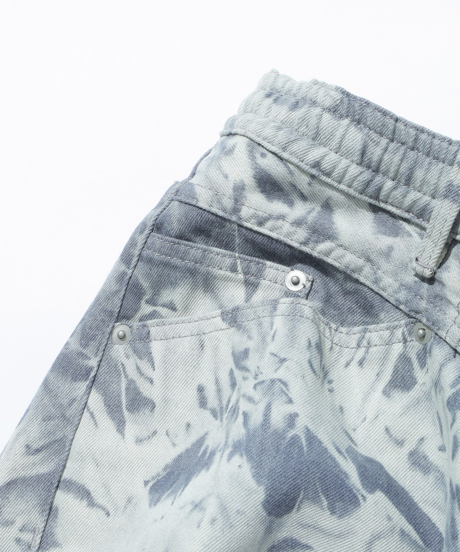 UNEVEN DYED SHORTS