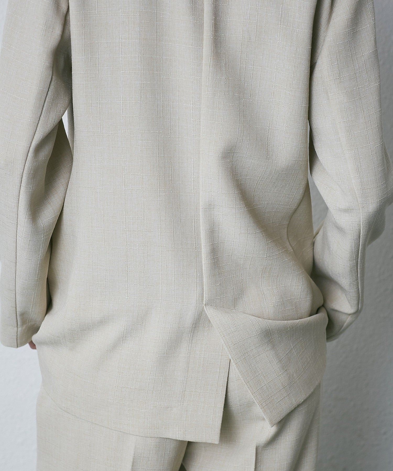 テーラードジャケット