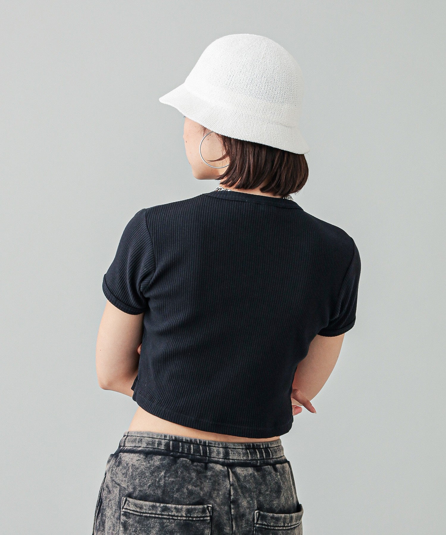 LOGO BUCKET HAT