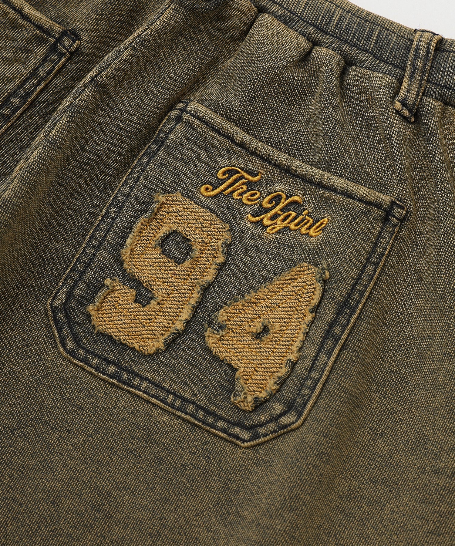 OVERDYED NUMBER PATCH CARGO SWEATPANTS