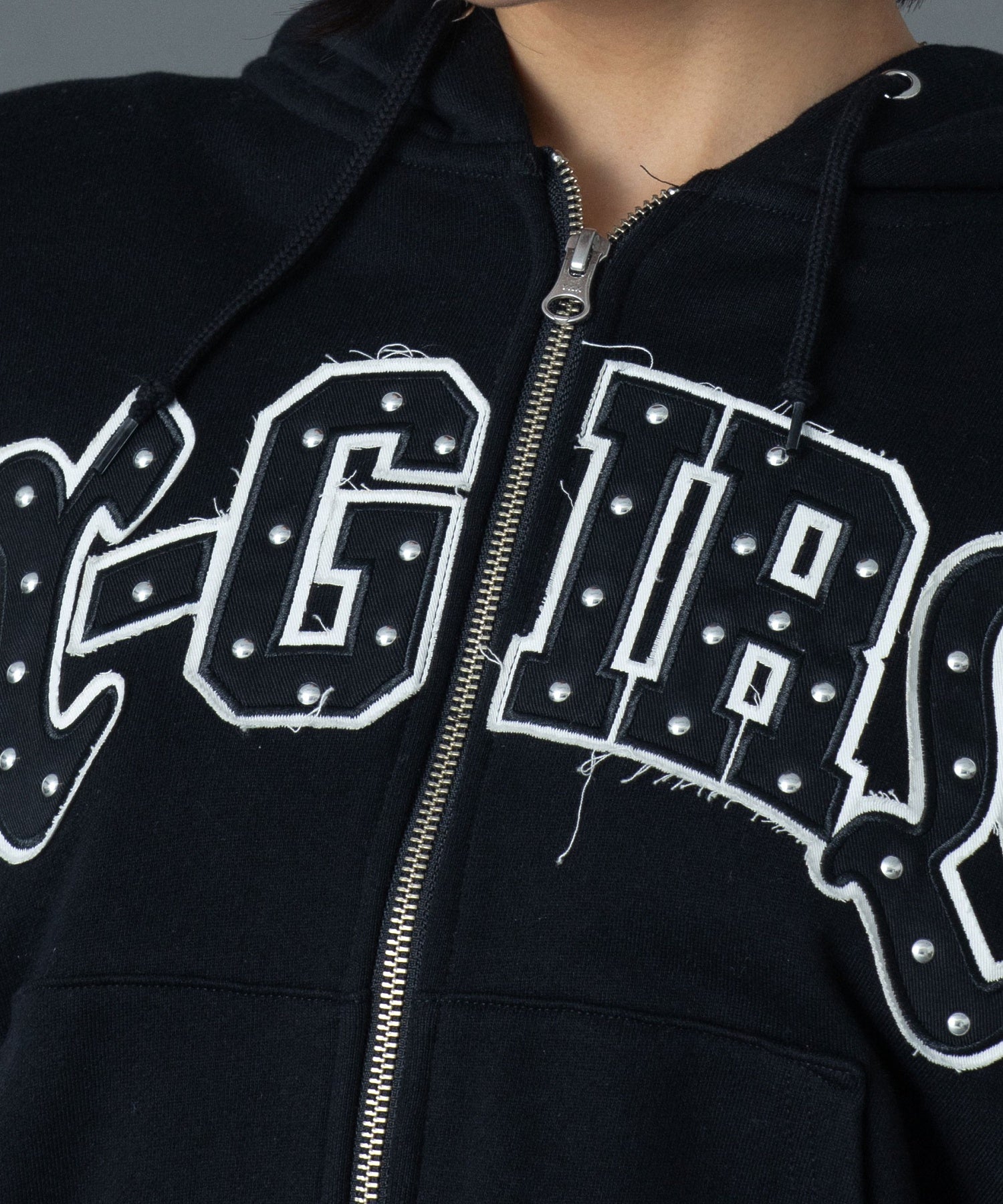 STUDDED LOGO ZIP UP SWEAT HOODIE