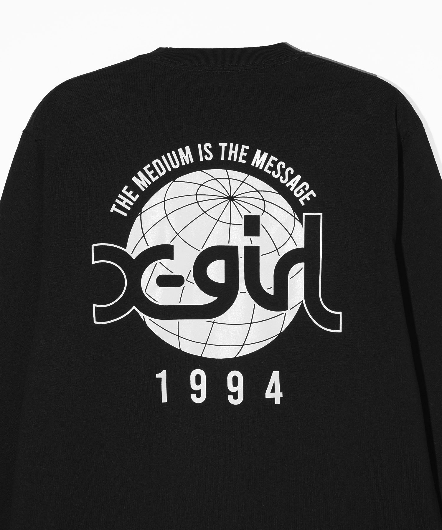 GLOBE MILLS LOGO L/S TEE