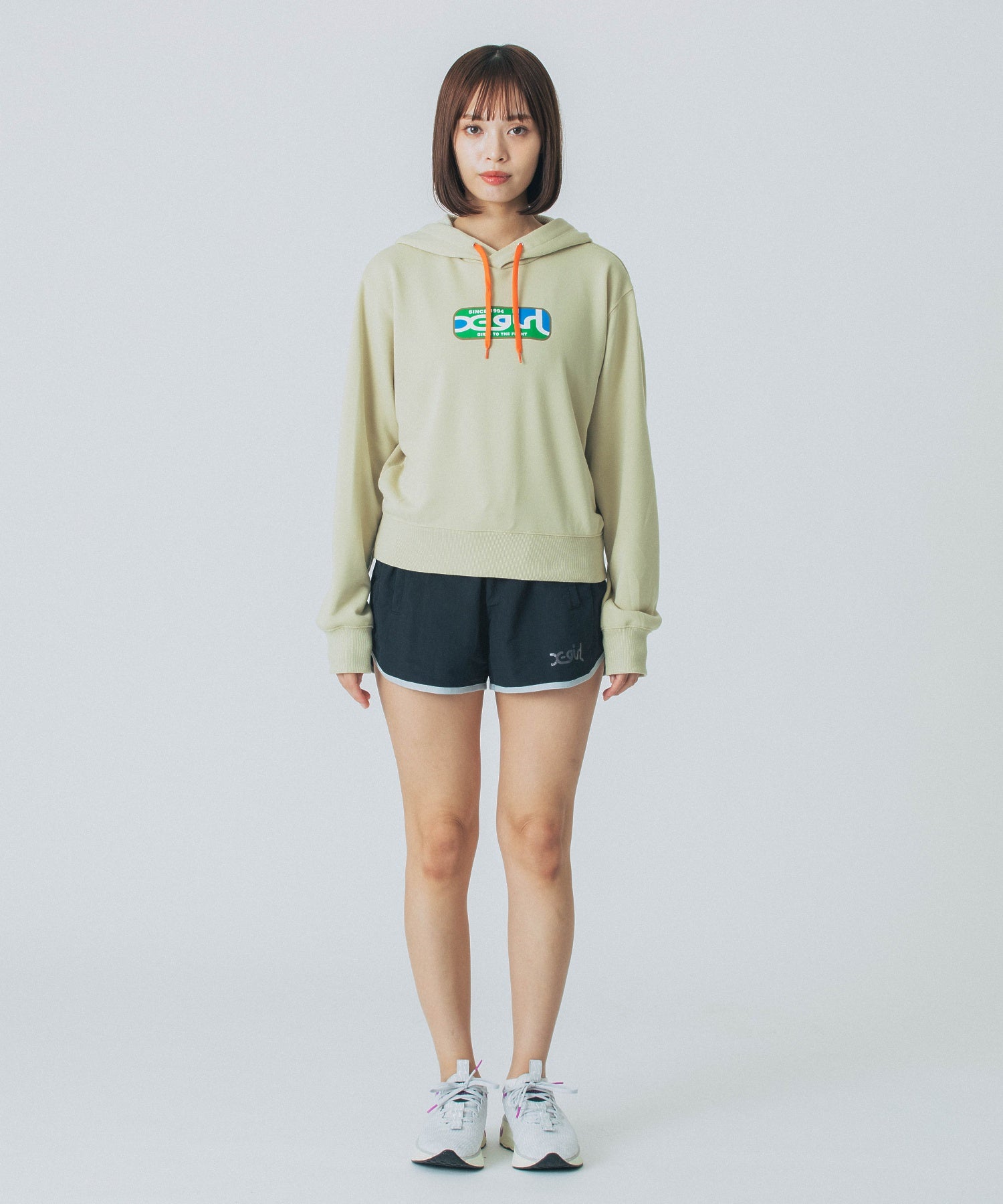 SHORT HOODIE SWEATSHIRT