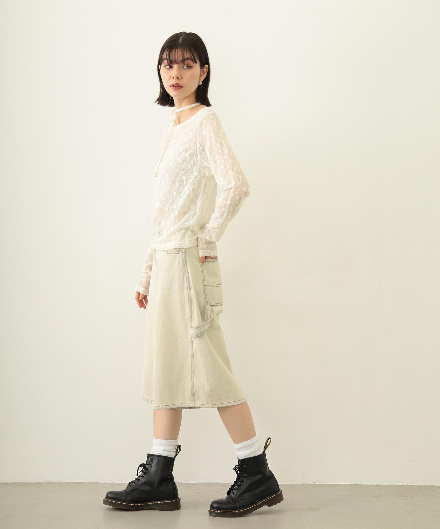 LACE L/S TOP