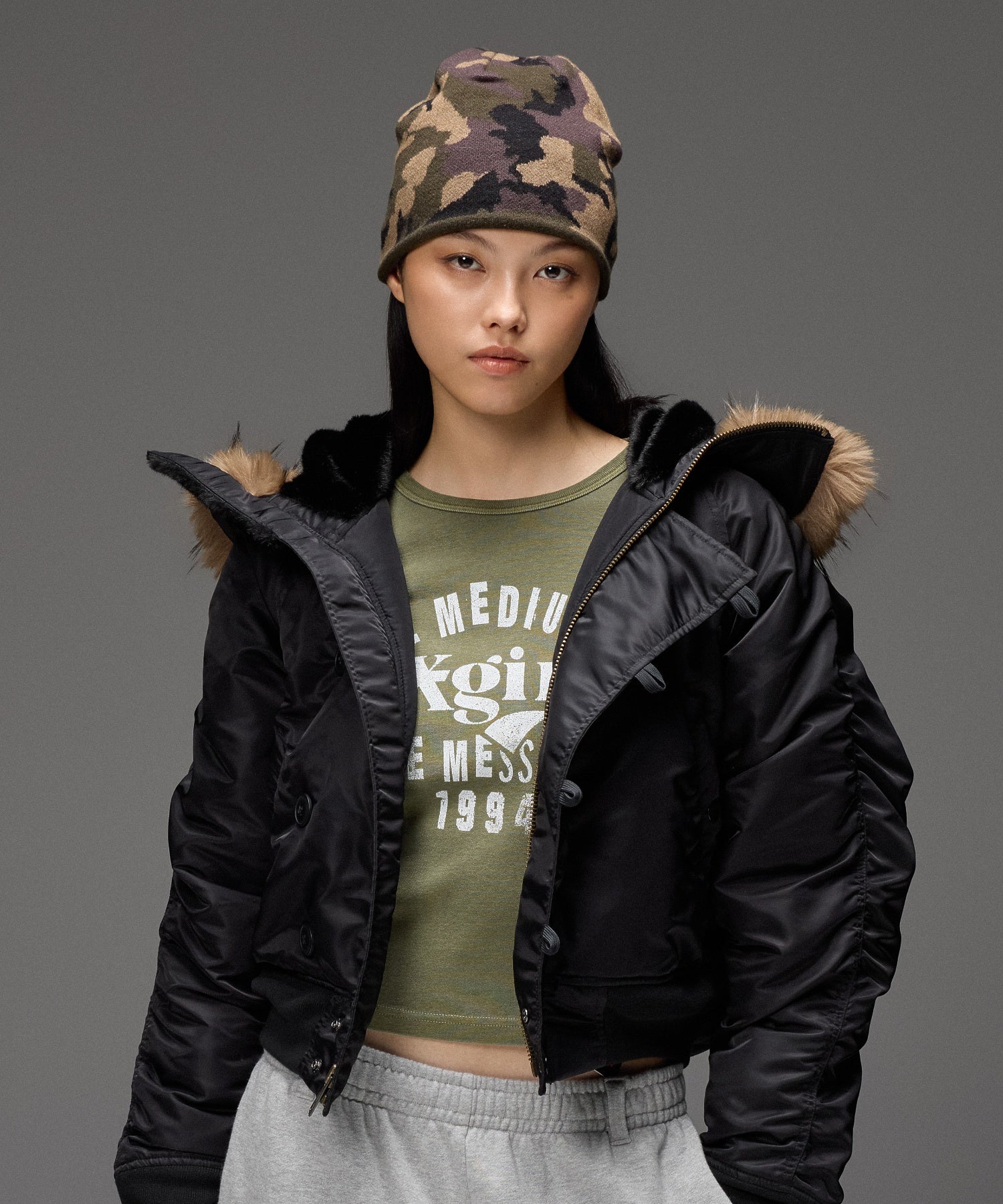 X-GIRL LOGO REVERSIBLE JACQUARD BEANIE