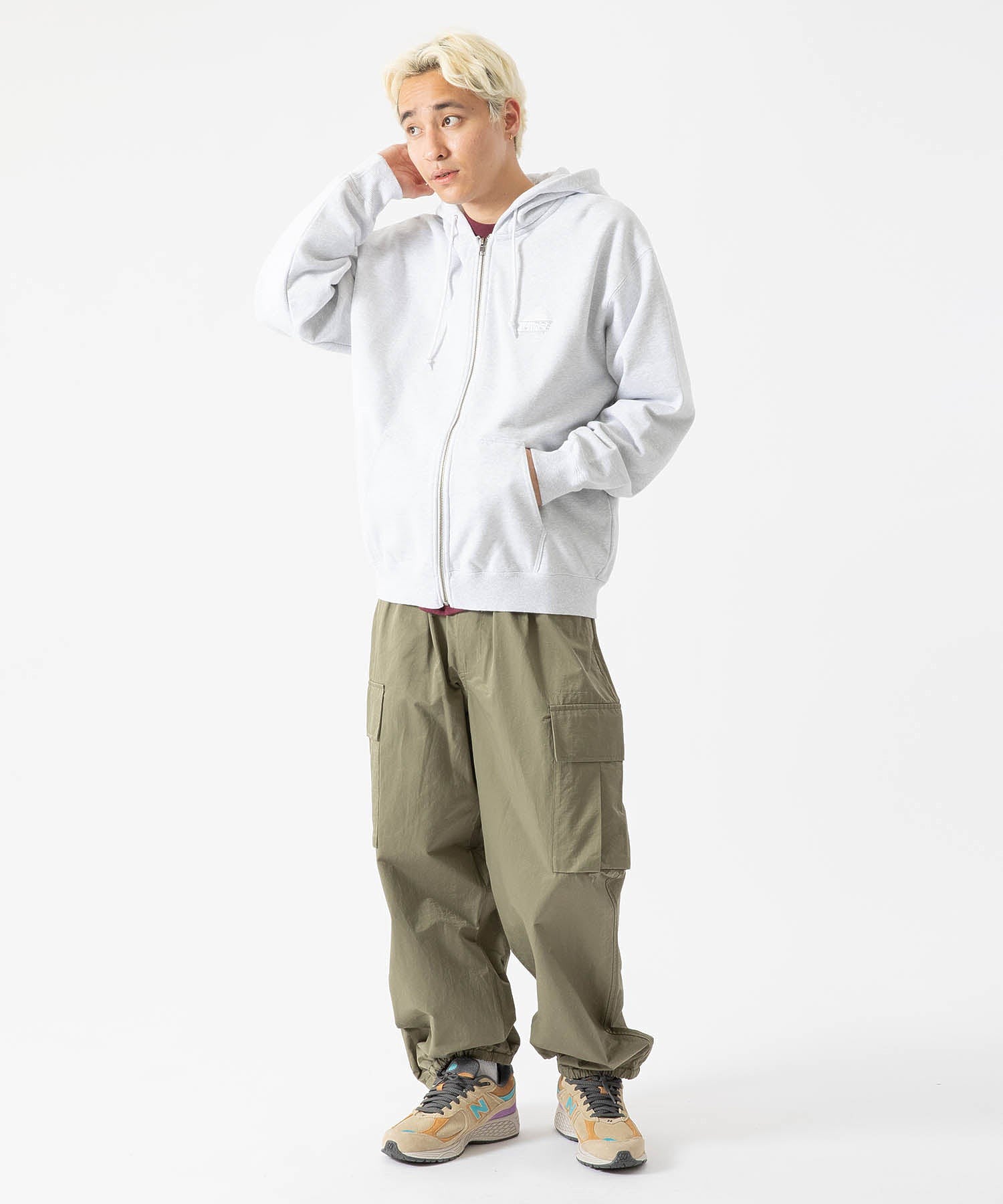 MODEL 身長178cm / 着用サイズ：Lサイズ