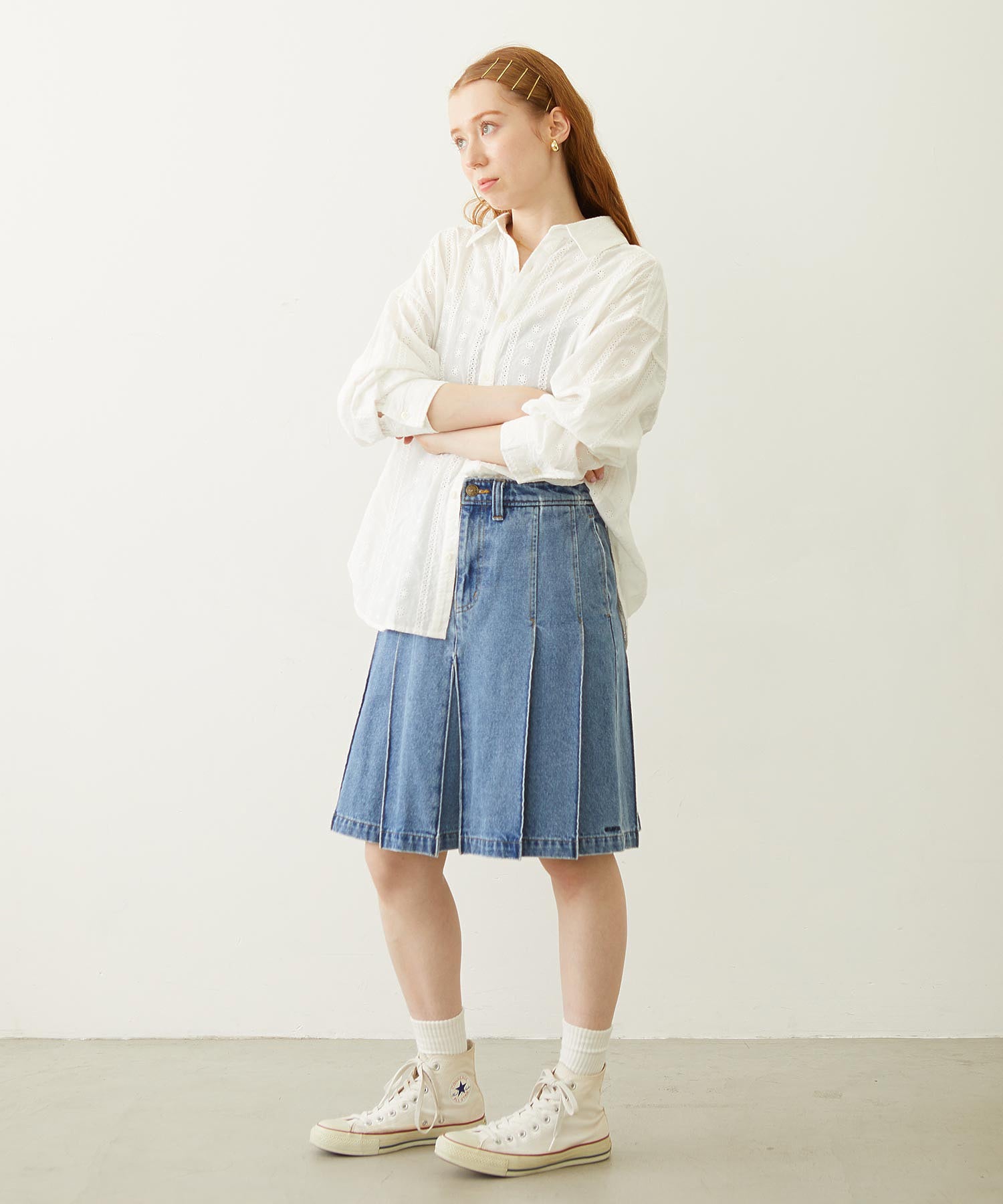 PLEATED DENIM SKIRT