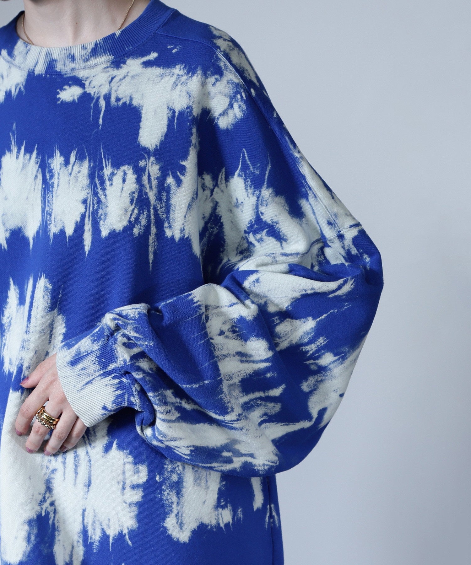 ブリーチオーバースウェット