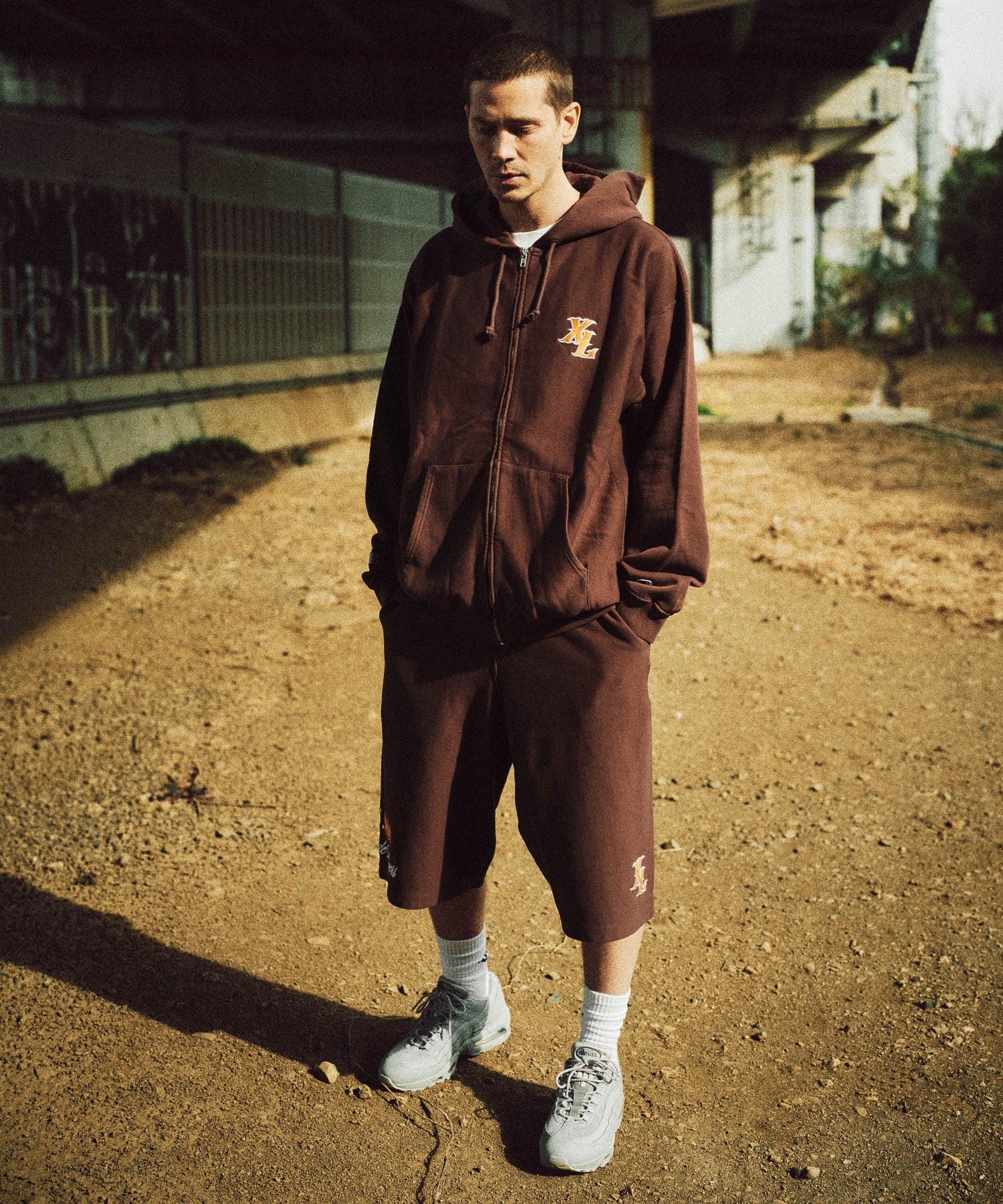 XLARGE×Champion ZIP UP HOODED SWEATSHIRT