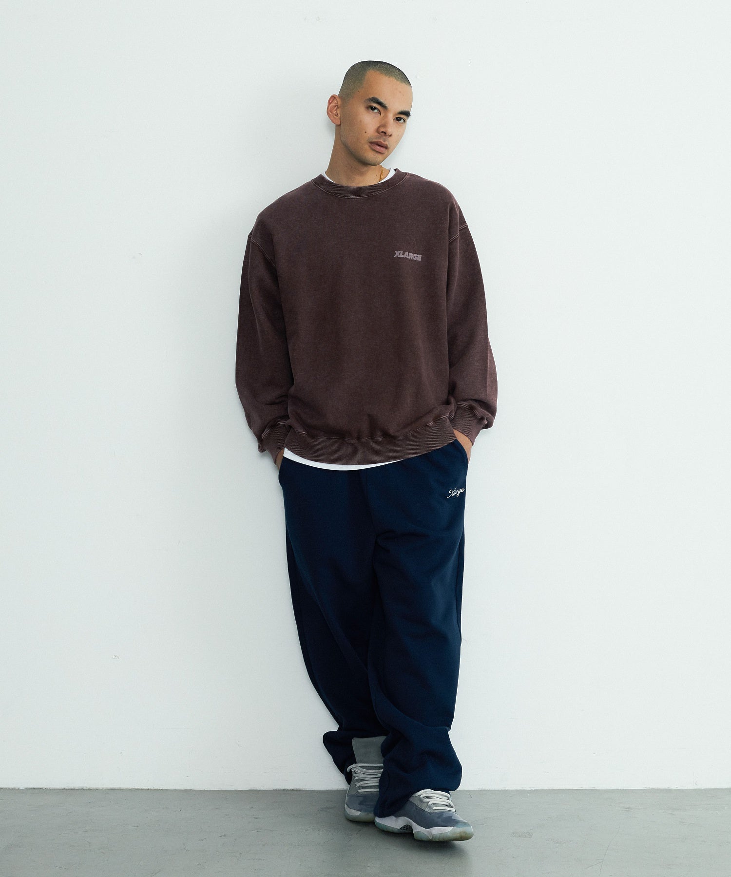 【一部WEB限定】CURSIVE WIDE SWEAT PANTS