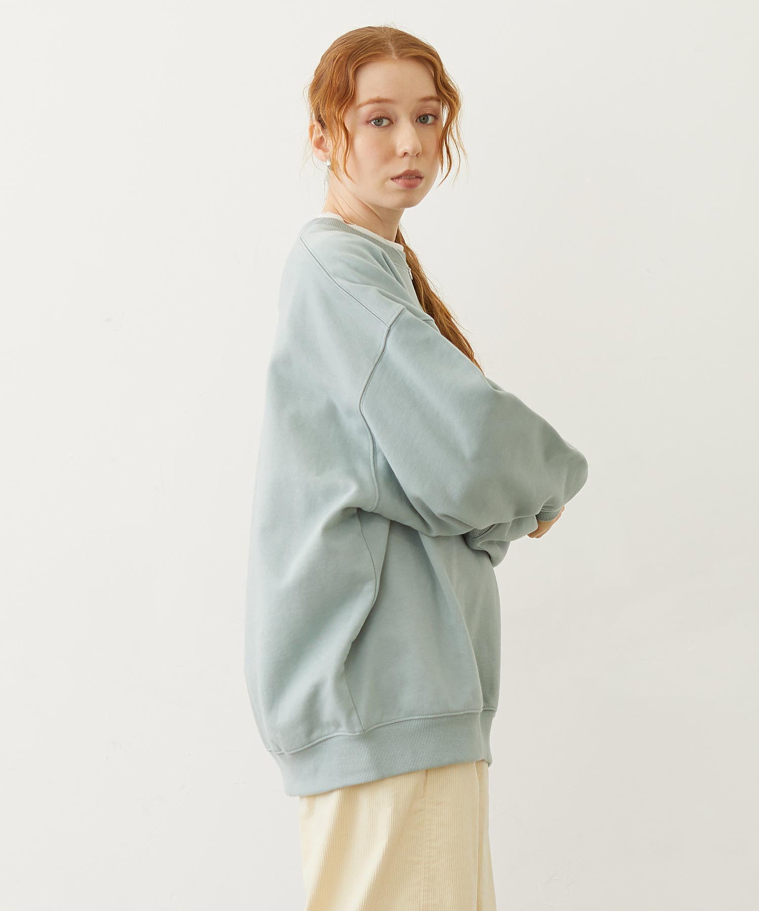 RIBBON AND CHERRY SWEAT TOP