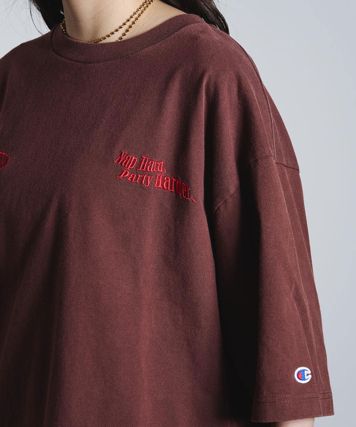 【Champion別注】ROSEBUD x champion LOGO EMBROIDERY BIG TEE