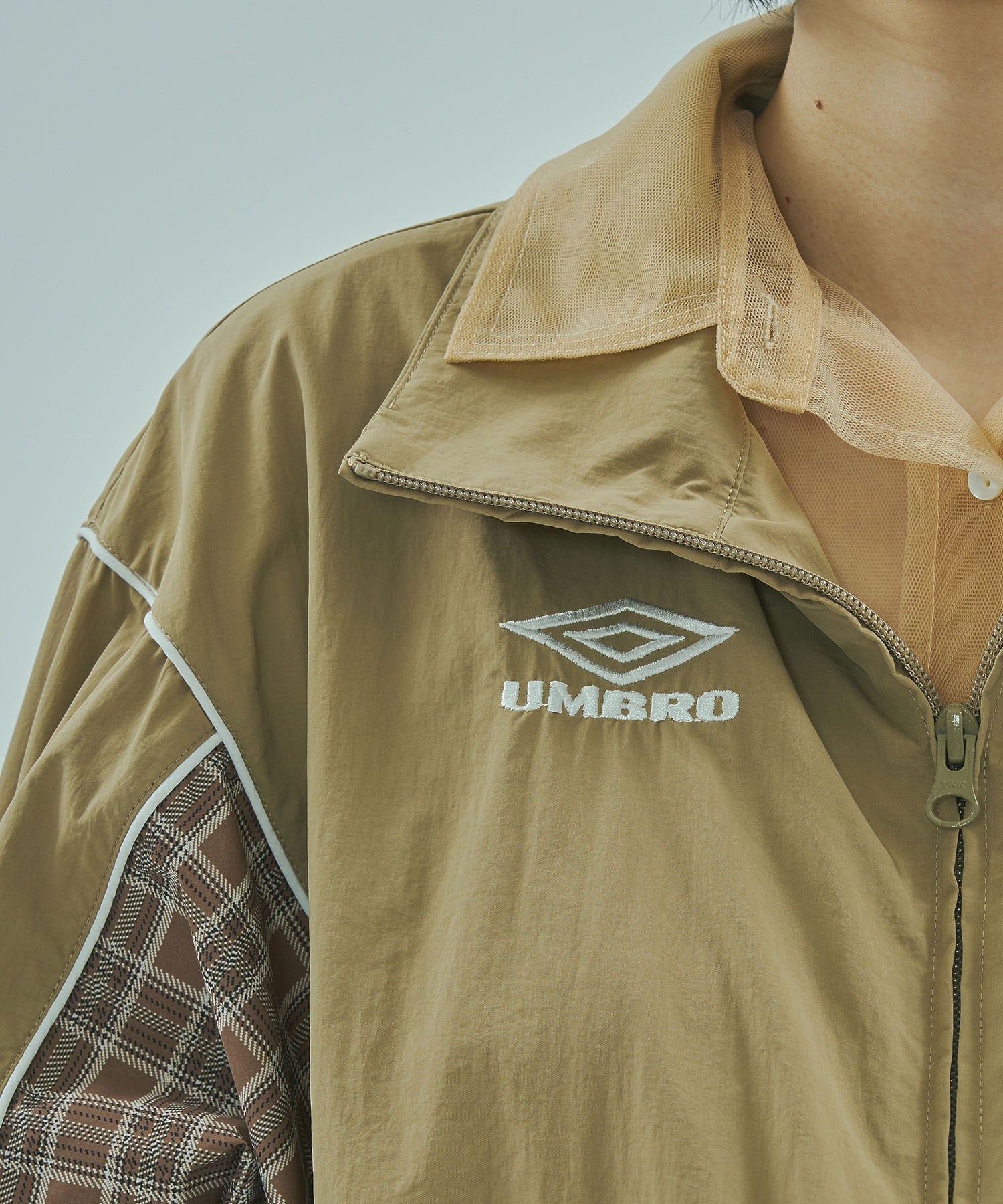 UMBRO × ROSE BUD/ NYLON JACKET