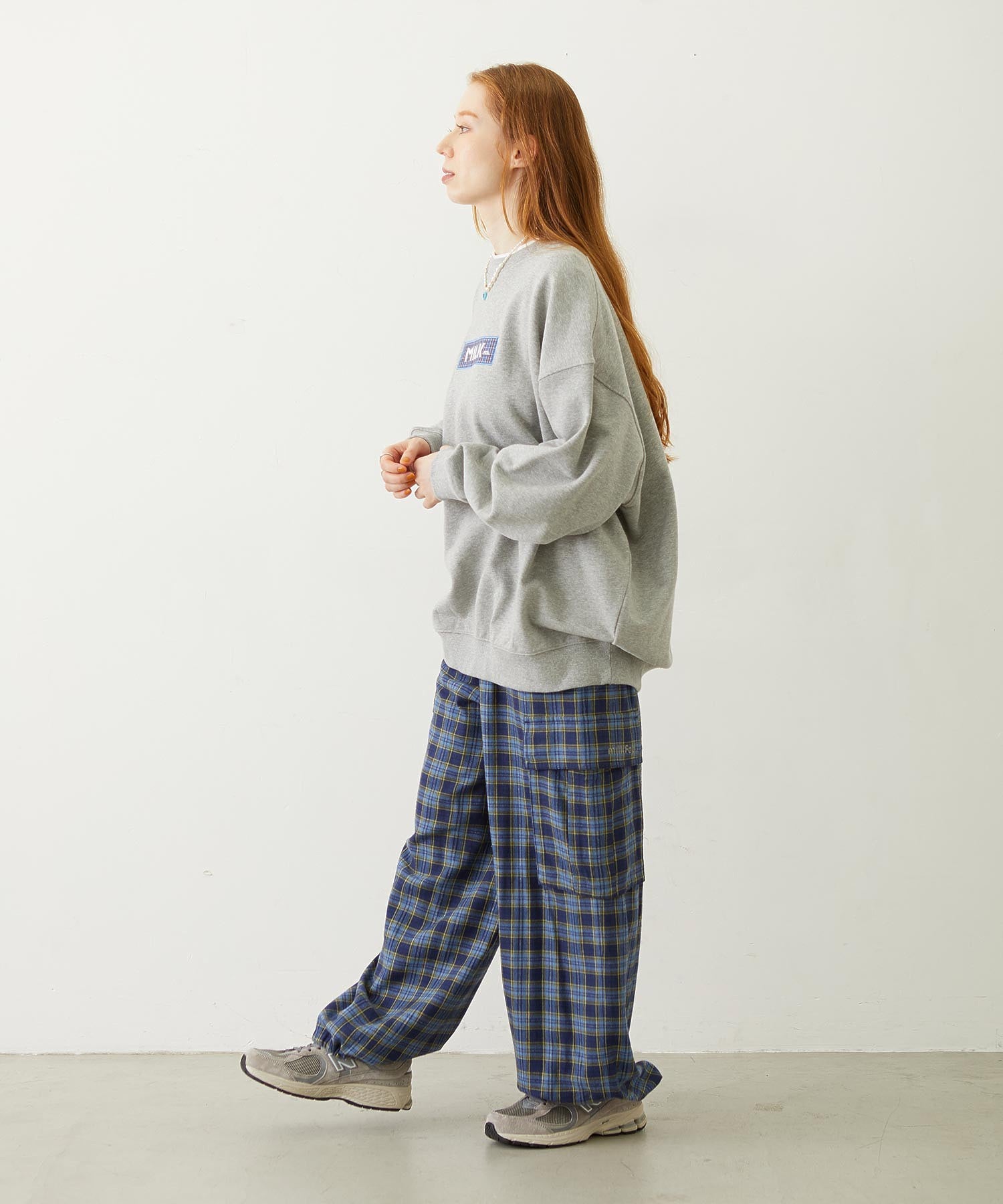 CHECKERED BAR LOGO SWEAT TOP