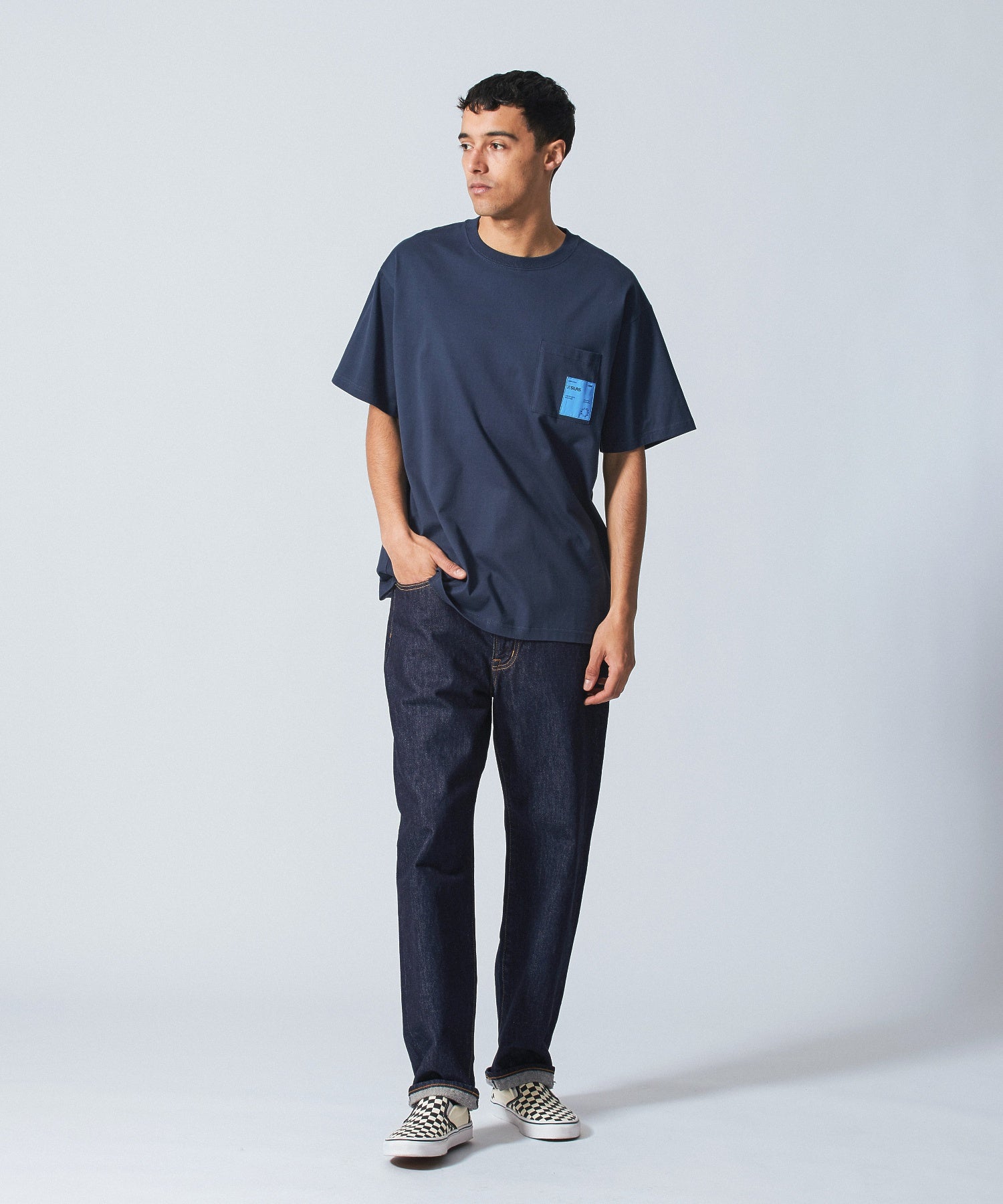 LABELED POCKET S/S TEE