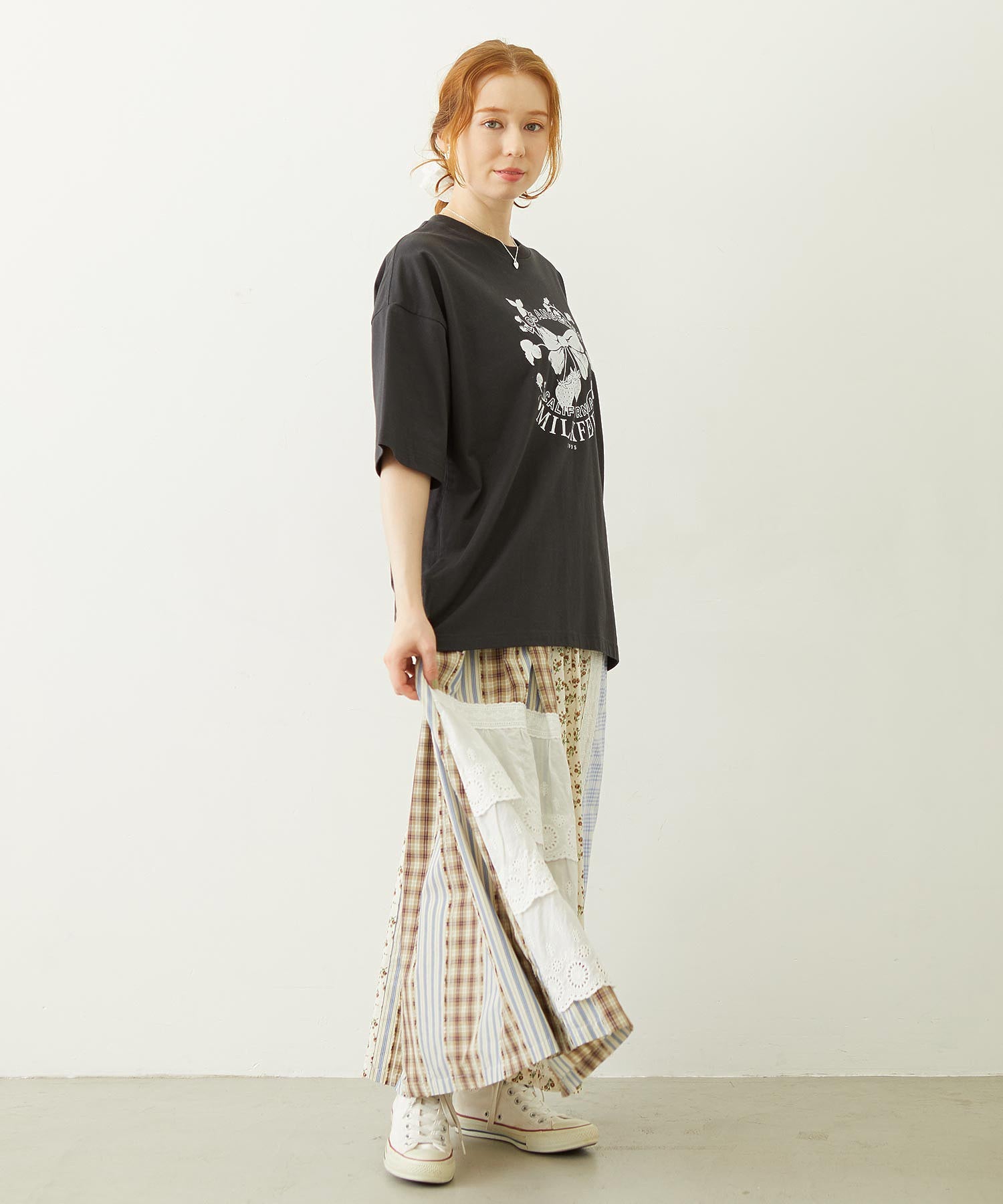 WATERCOLOR STRAWBERRY WIDE S/S TEE