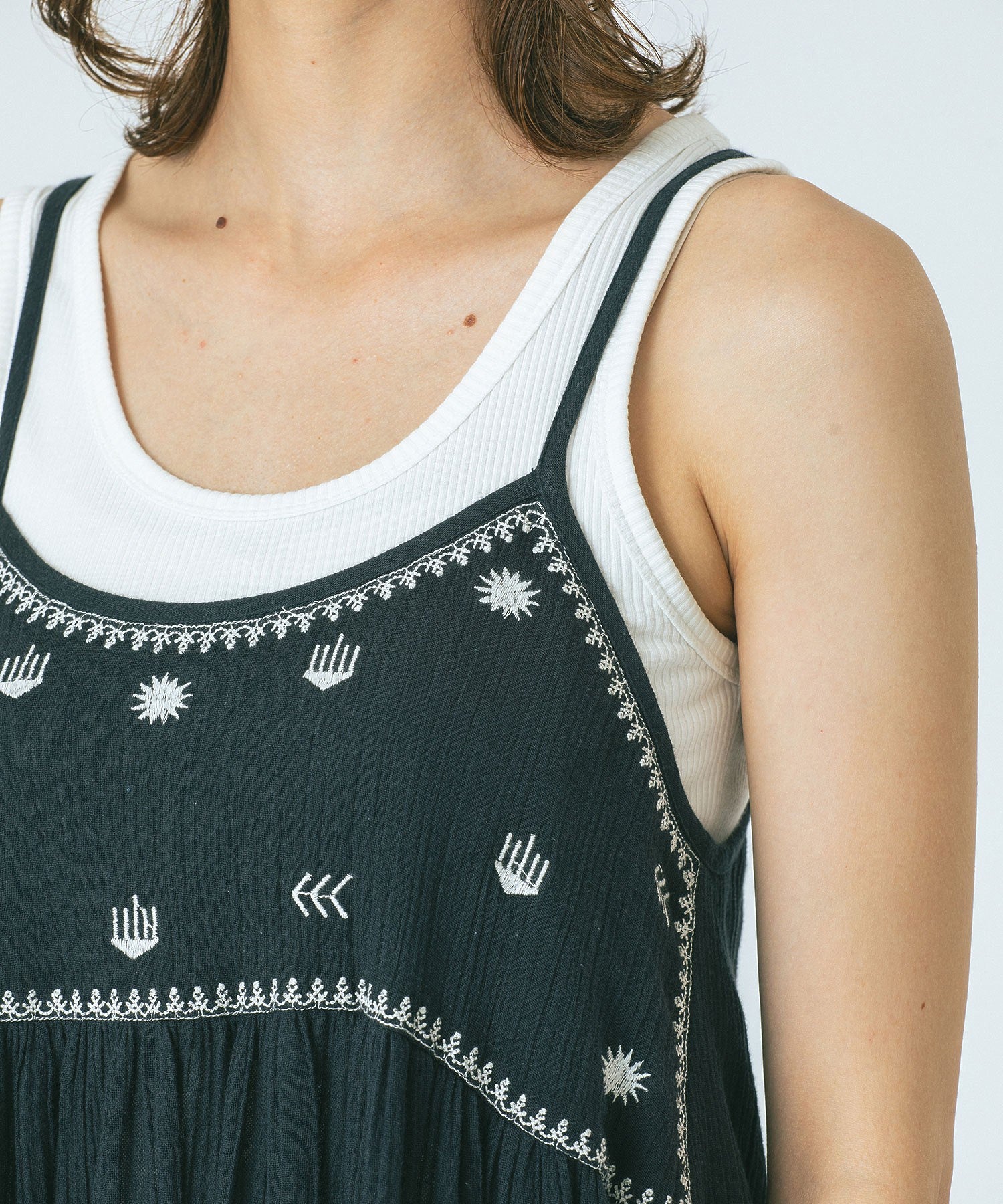 HLAADA for ROSE BUD/EMBROIDERY SLIP DRESS