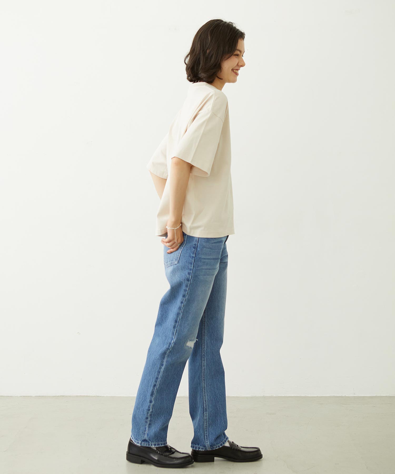 APPLE EMBROIDERY S/S TEE